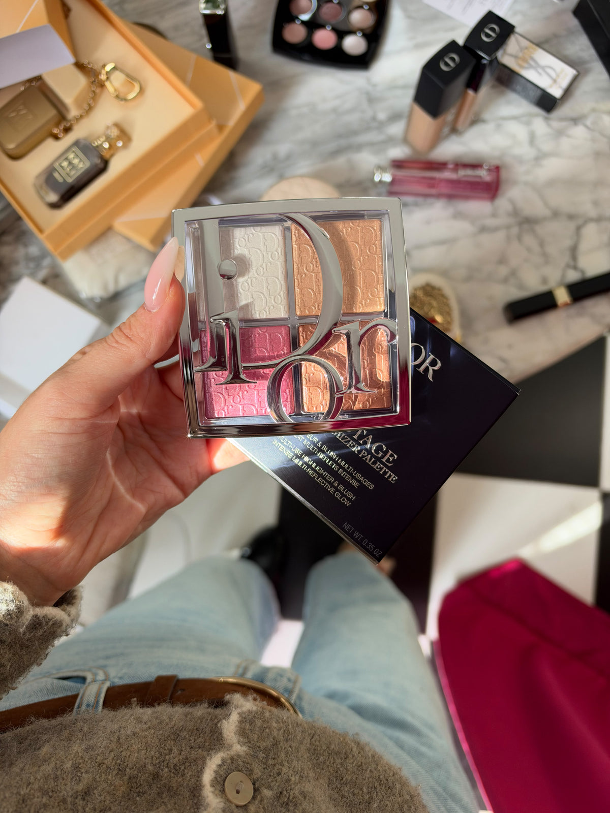 DIOR Backstage Glow Face Palette
Multi-Use Illuminating Makeup Palette - Highlight and Blush (001)