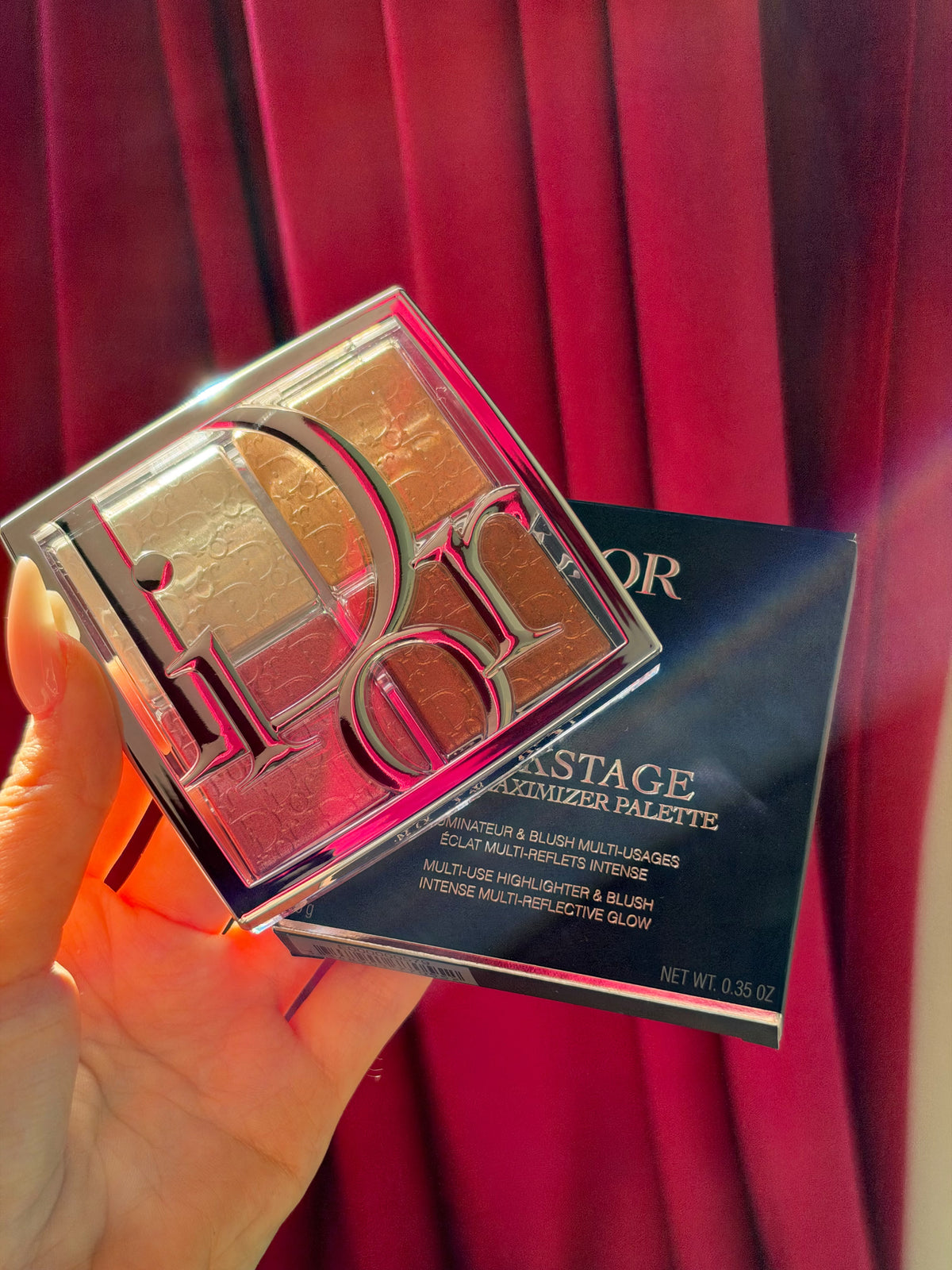 DIOR Backstage Glow Face Palette
Multi-Use Illuminating Makeup Palette - Highlight and Blush (001)