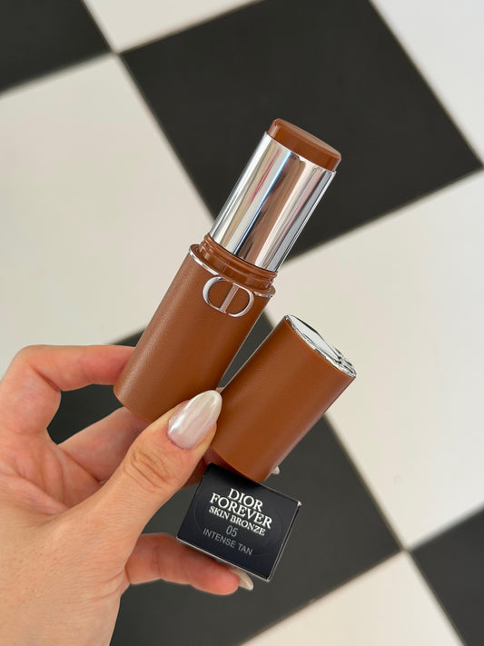 DIOR Forever Skin Bronze Balm Stick (05)
Buildable, Natural Finish, Long Wear