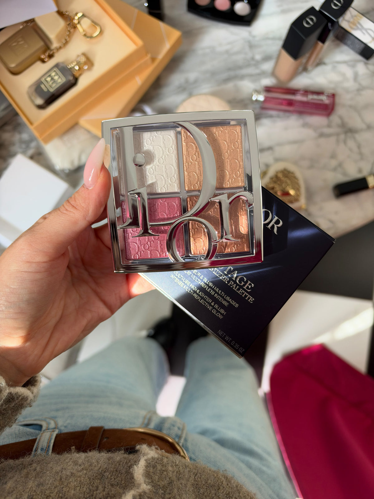 DIOR Backstage Glow Face Palette
Multi-Use Illuminating Makeup Palette - Highlight and Blush (001)