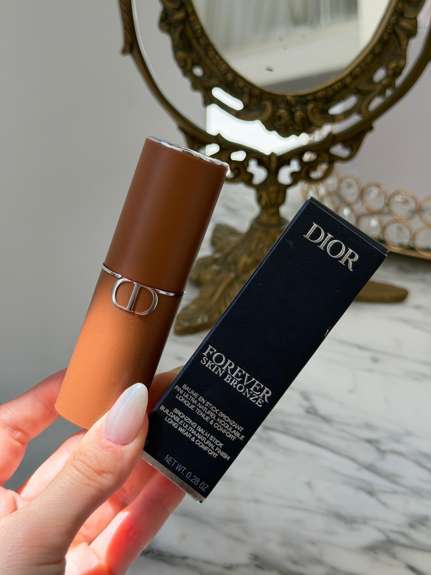 DIOR Forever Skin Bronze Balm Stick (05)
Buildable, Natural Finish, Long Wear
