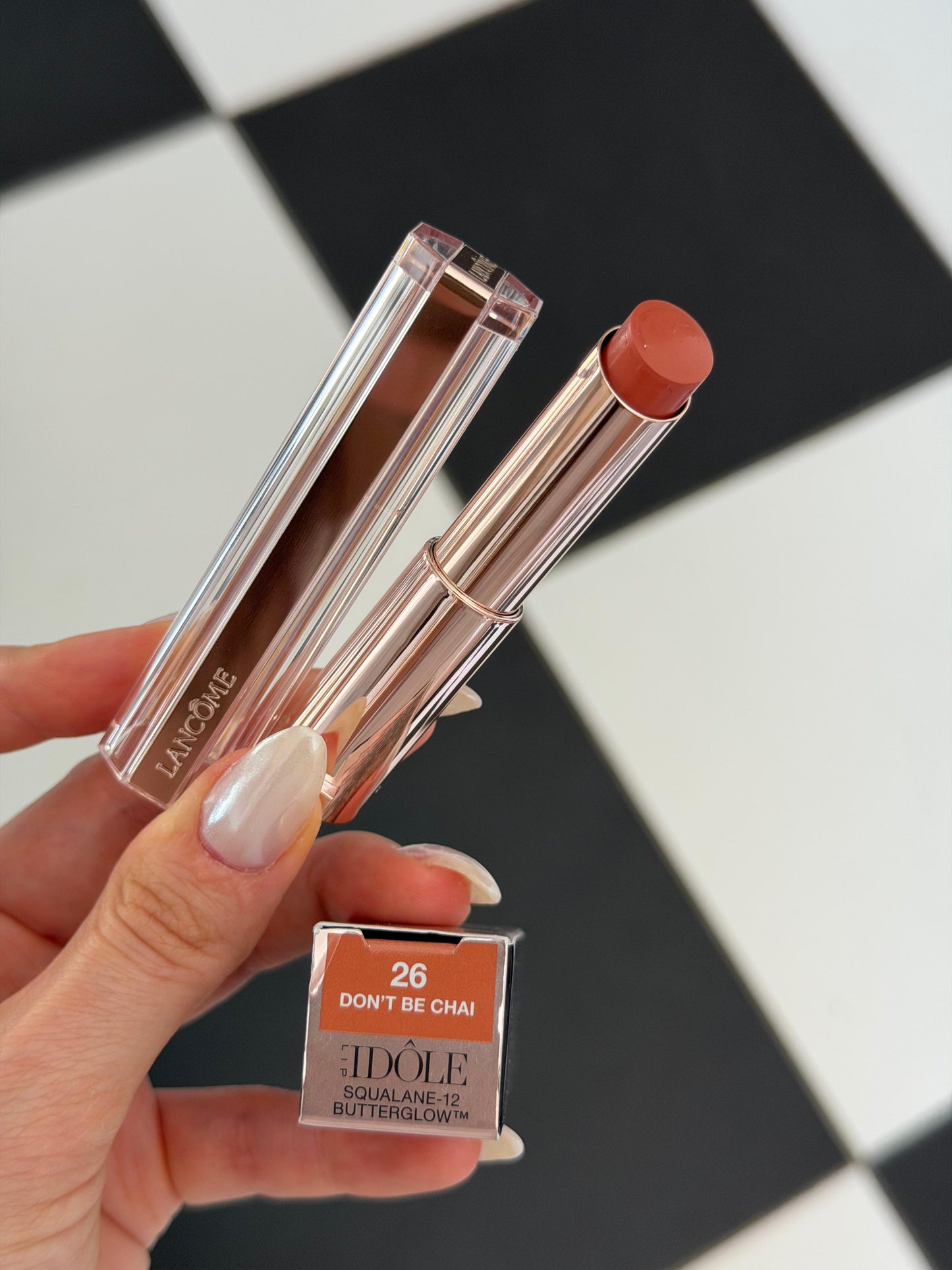 LANCÔME Lip Idôle Squalane-12 Butterglow™ Hydrating Lip Balm (26)