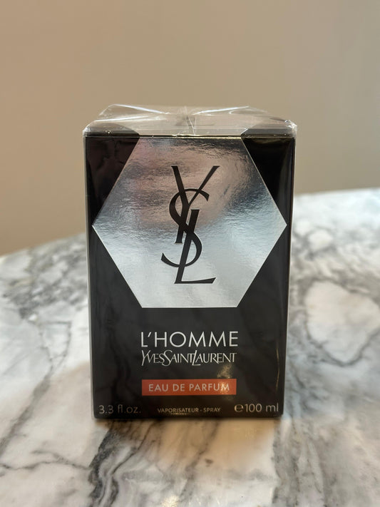YSL L'Homme Eau De Parfum
Warm & Woody Fragrance With Bitter Orange, Oalwood And Vetiver