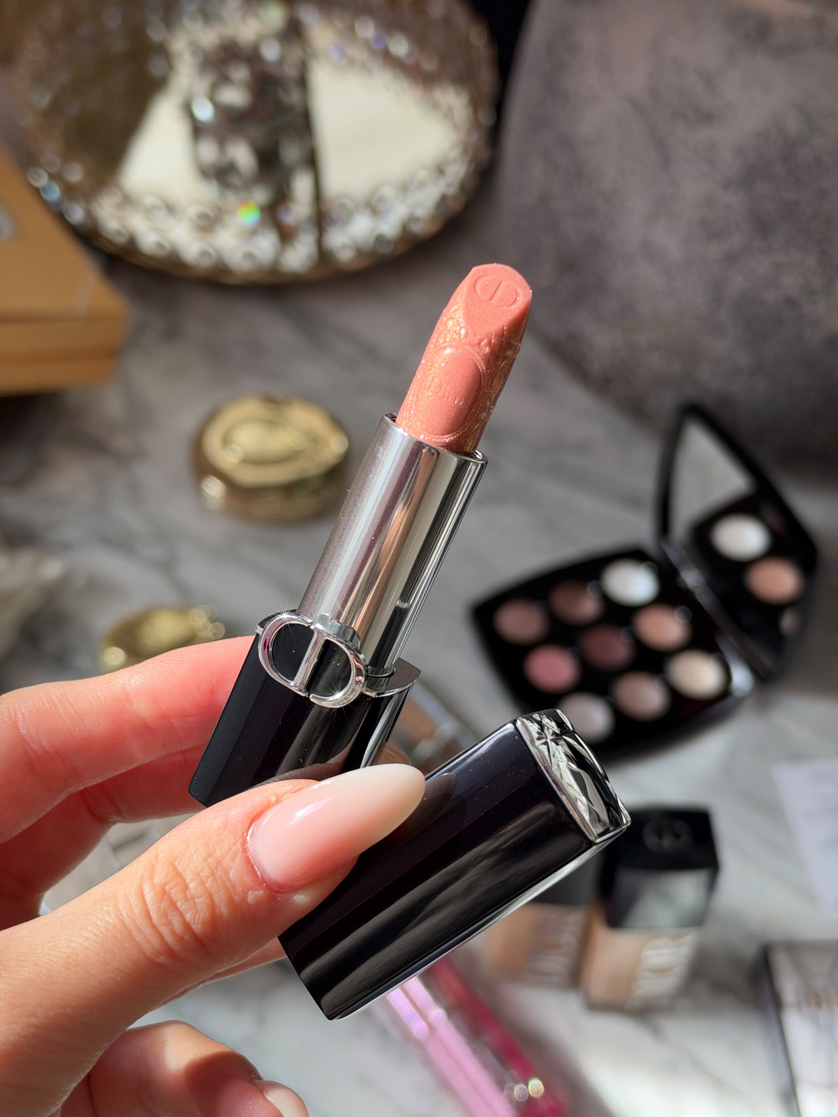 DIOR Rouge Dior - Limited Edition (232)
Lipstick - Velvet, Satin and Glitter Finishes - Longwearing - 24-hour comfort
