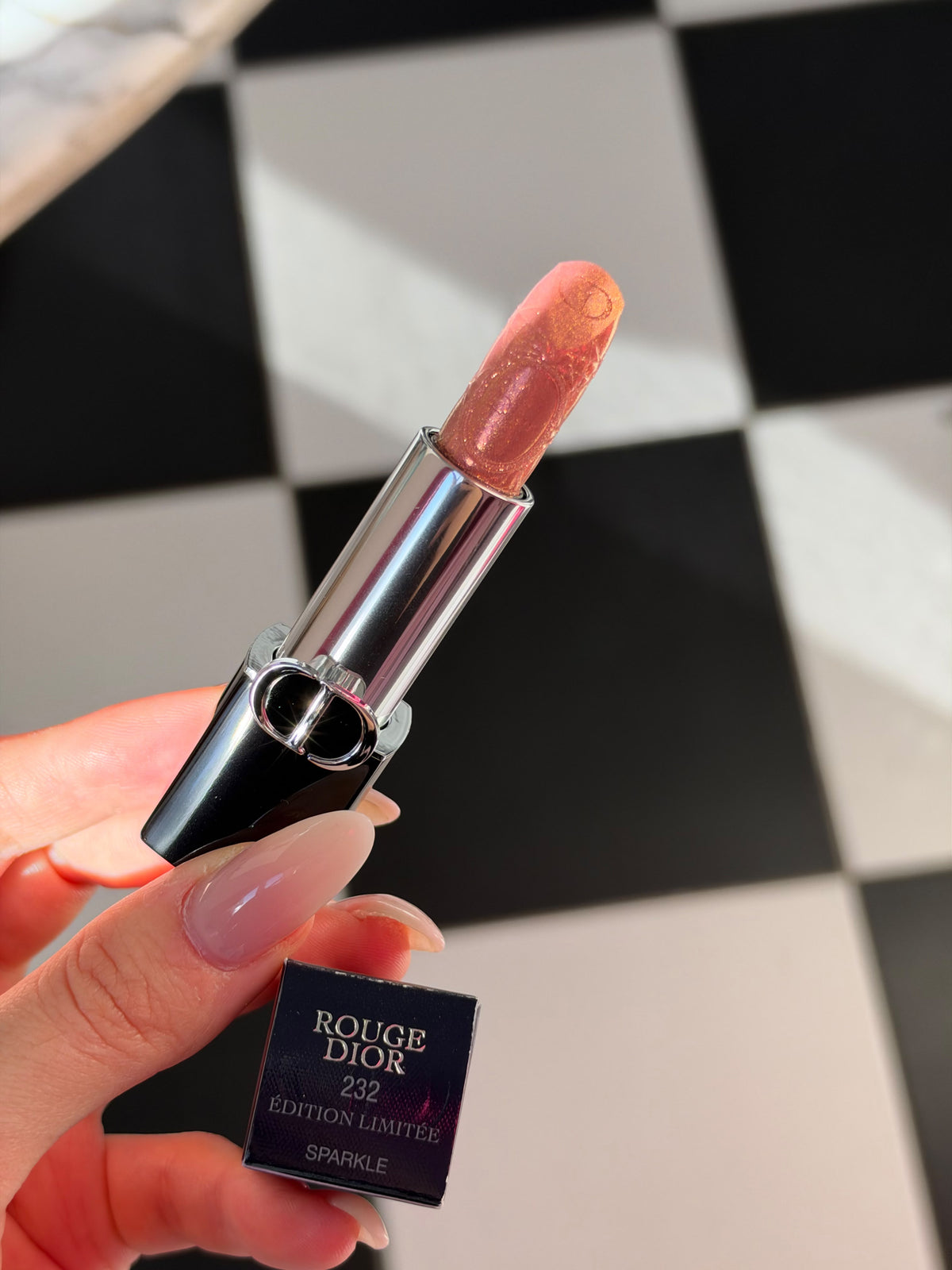 DIOR Rouge Dior - Limited Edition (232)
Lipstick - Velvet, Satin and Glitter Finishes - Longwearing - 24-hour comfort