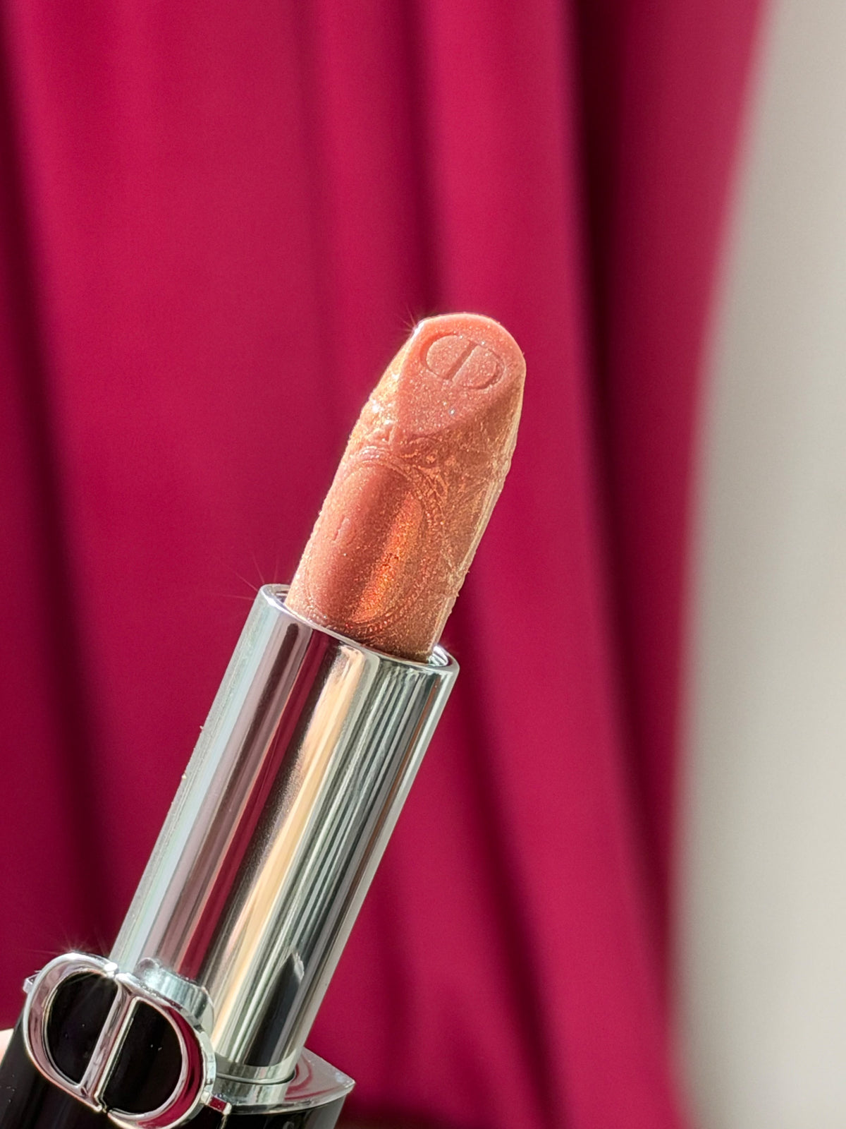 DIOR Rouge Dior - Limited Edition (232)
Lipstick - Velvet, Satin and Glitter Finishes - Longwearing - 24-hour comfort
