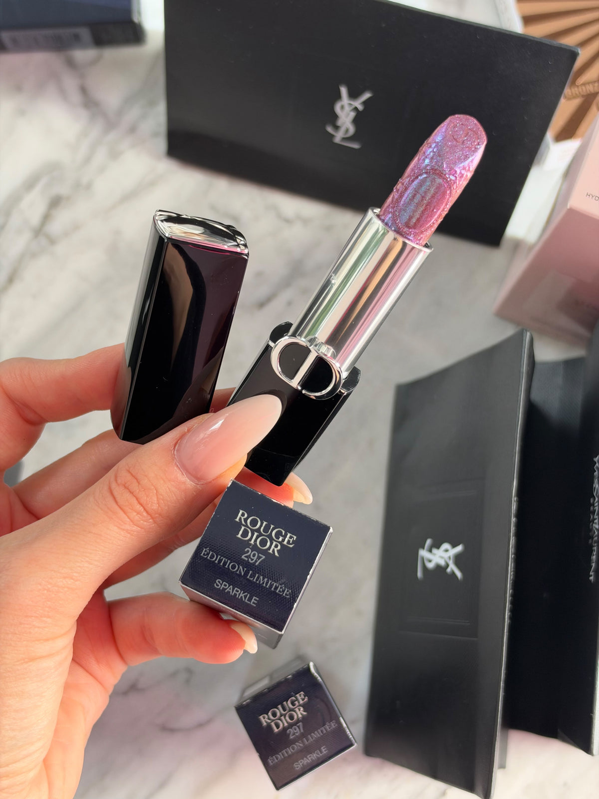 DIOR Rouge Dior - Limited Edition (297)
Lipstick - Velvet, Satin and Glitter Finishes - Longwearing - 24-hour comfort