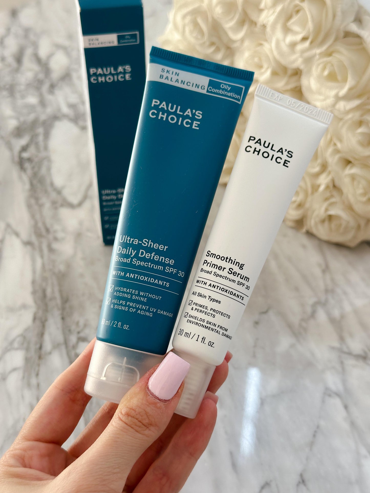 PAULA’S CHOICE Skin Balancing
Ultra-Sheer Daily Defense Broad Spectrum SPF30