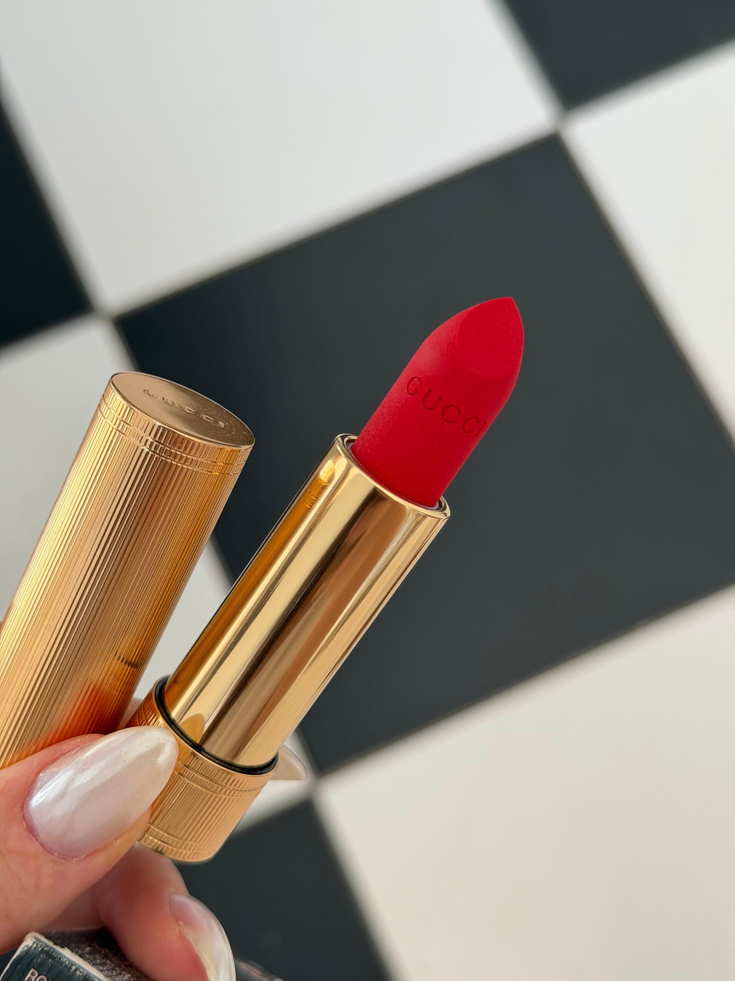 GUCCI Rouge Á Lévres Mat Lipstick (501)