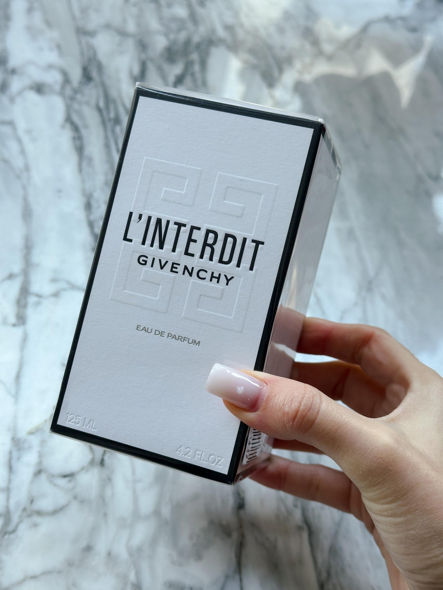 GIVENCHY L'Interdit
Eau de Parfum
Floral, Woody