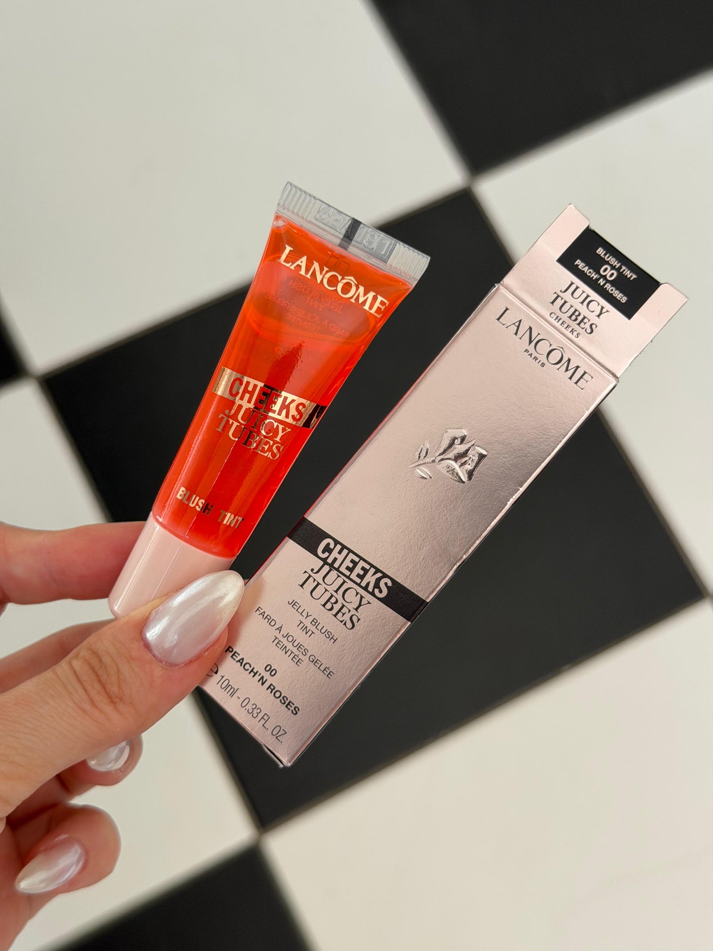 LANCOME Cheeks Juicy Tubes
Jelly Blush Tint (00)