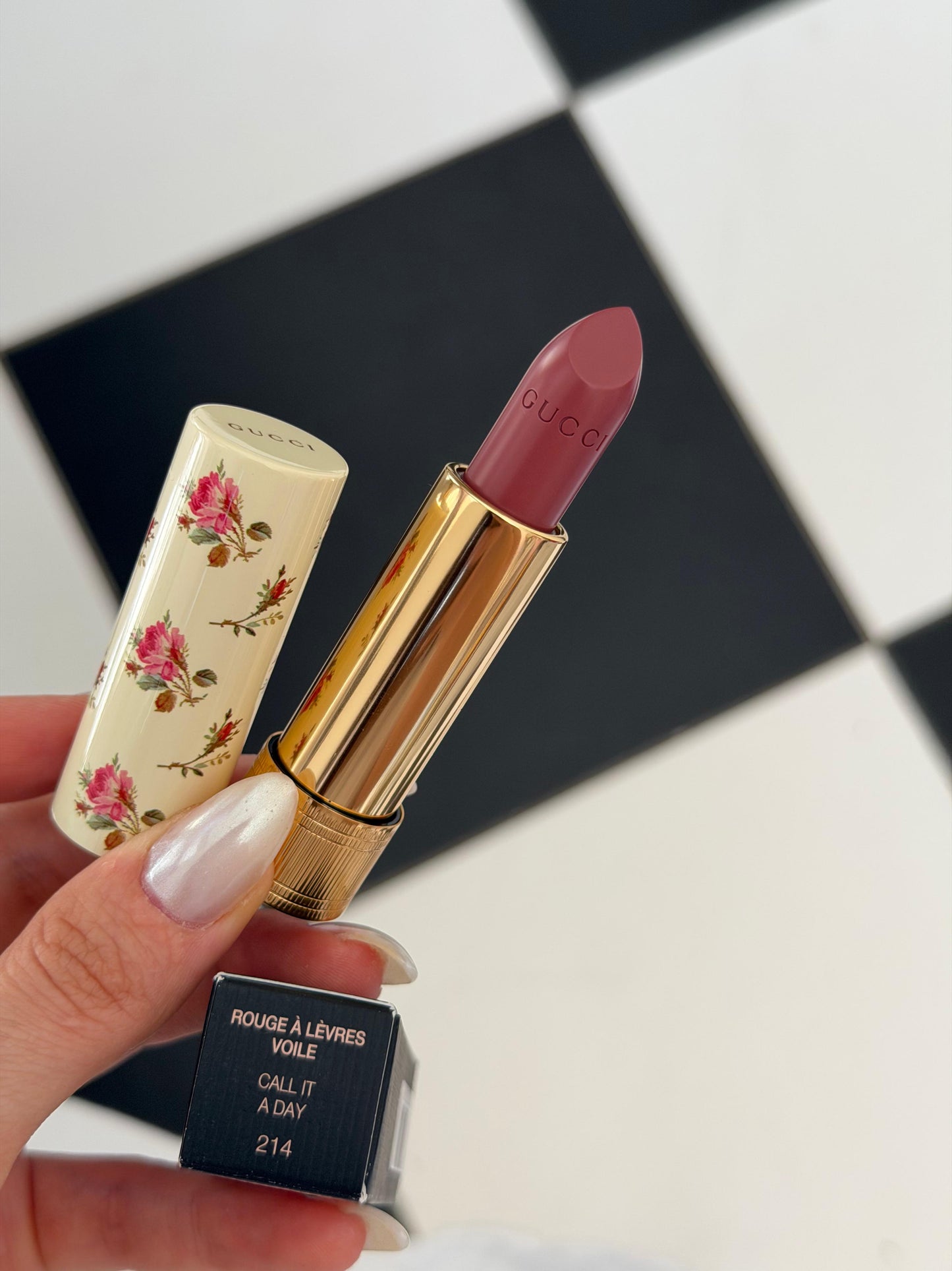 GUCCI Rouge À Lèvres Voile Lipstick (227)
