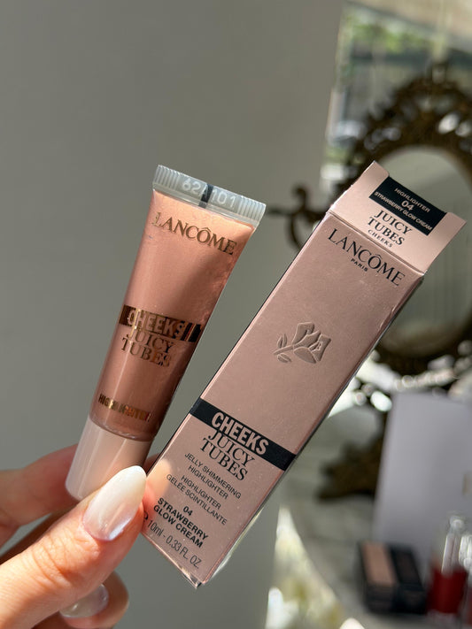 LANCOME Cheeks Juicy Tubes
Jelly Shimmering Highlighter (04)