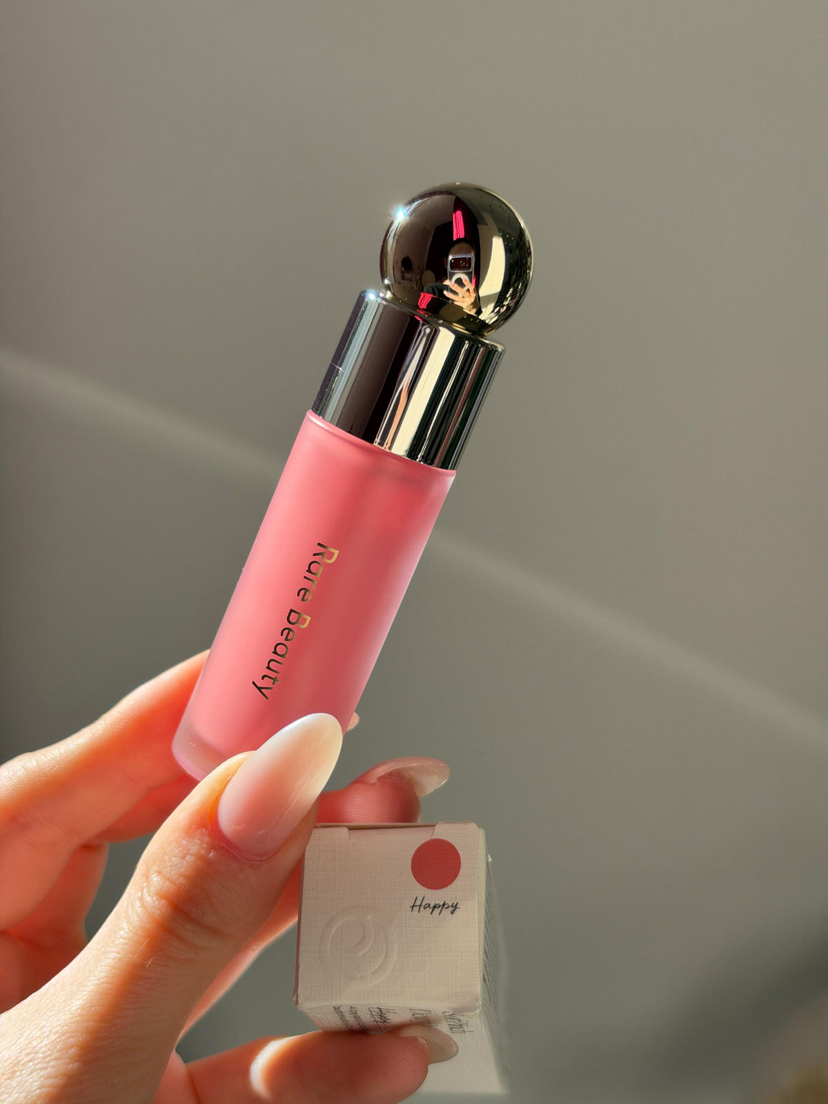 RARE BEAUTY Soft Pinch Matte Liquid Blush - Happy