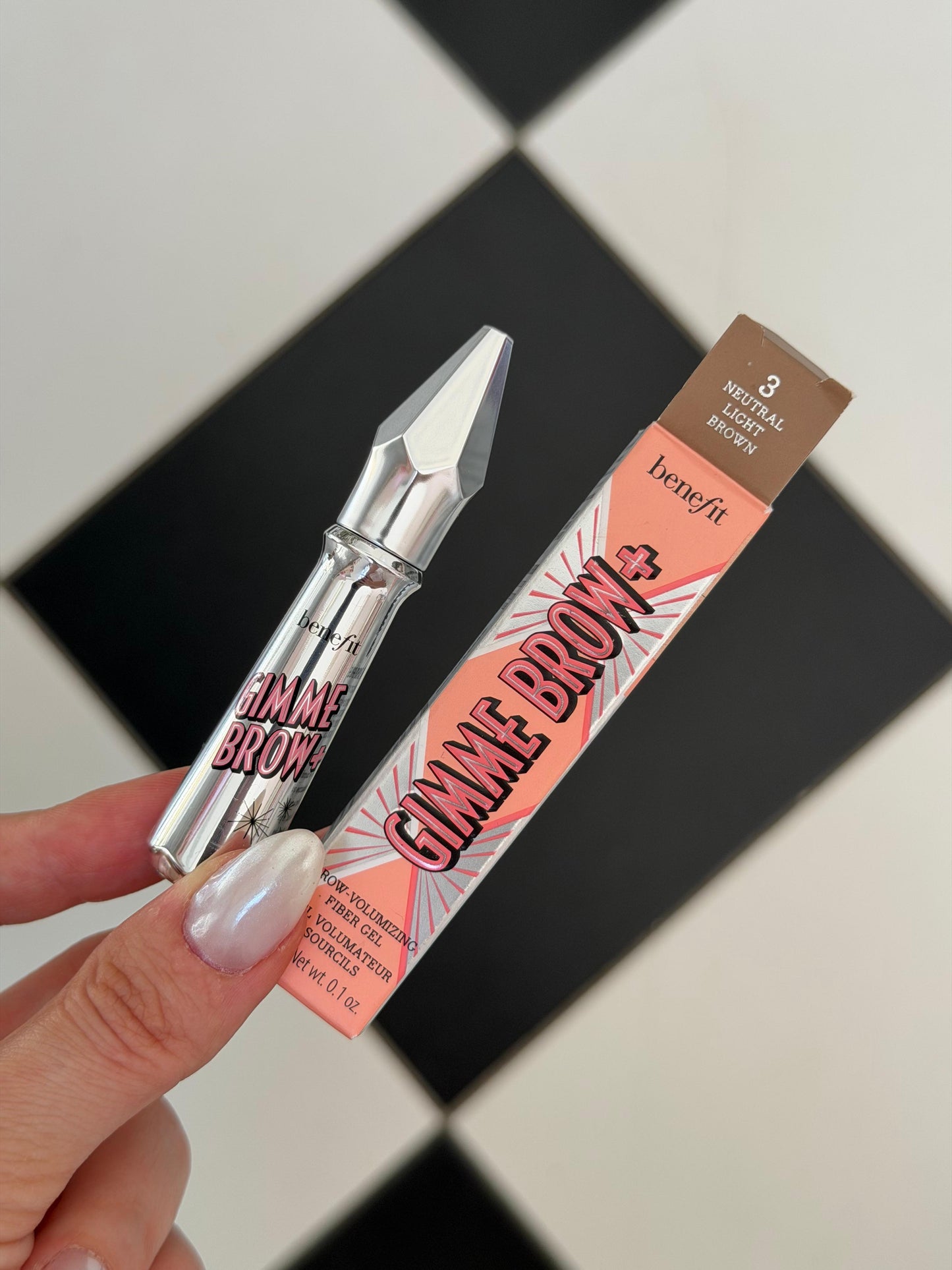 BENEFIT Gimme Brow+
Brow-Volumizing Fiber Gel (3)