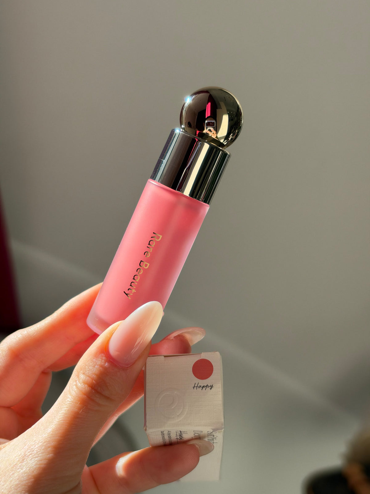 RARE BEAUTY Soft Pinch Matte Liquid Blush - Happy