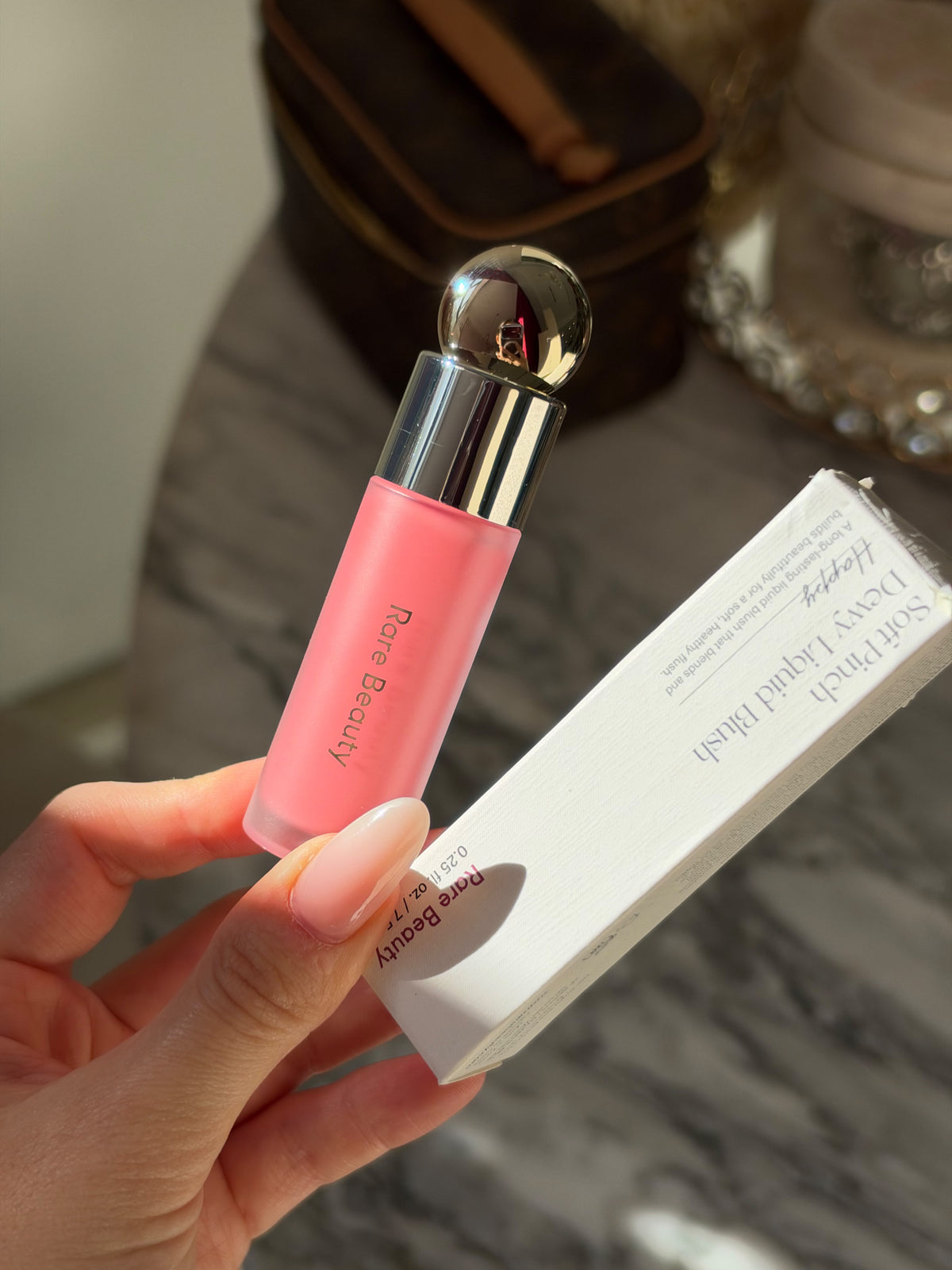 RARE BEAUTY Soft Pinch Matte Liquid Blush - Happy
