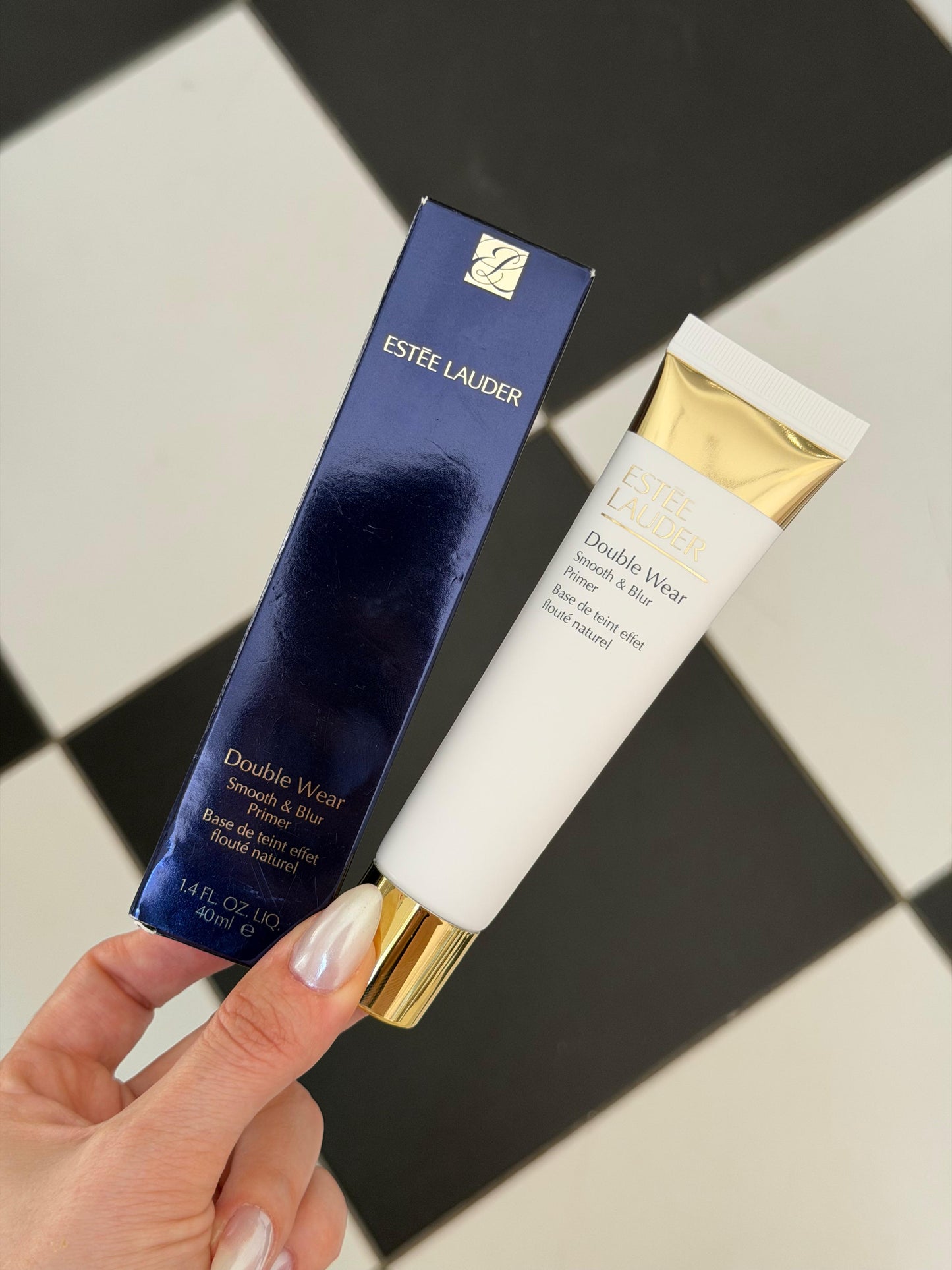 ESTÉE LAUDER Double Wear
Smooth & Blur Primer