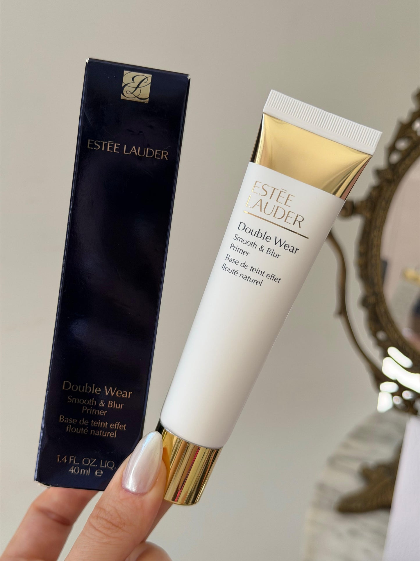 ESTÉE LAUDER Double Wear
Smooth & Blur Primer
