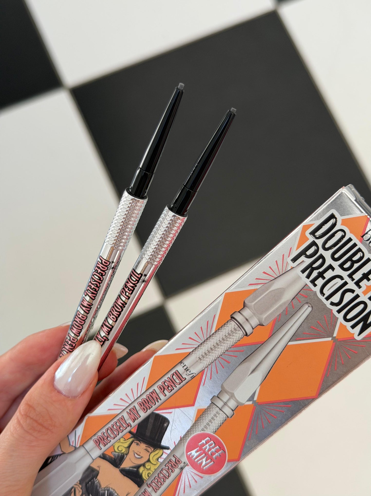 BENEFIT Double The Precision - Cool Grey
Precisely My Brow Pencil Booster Set