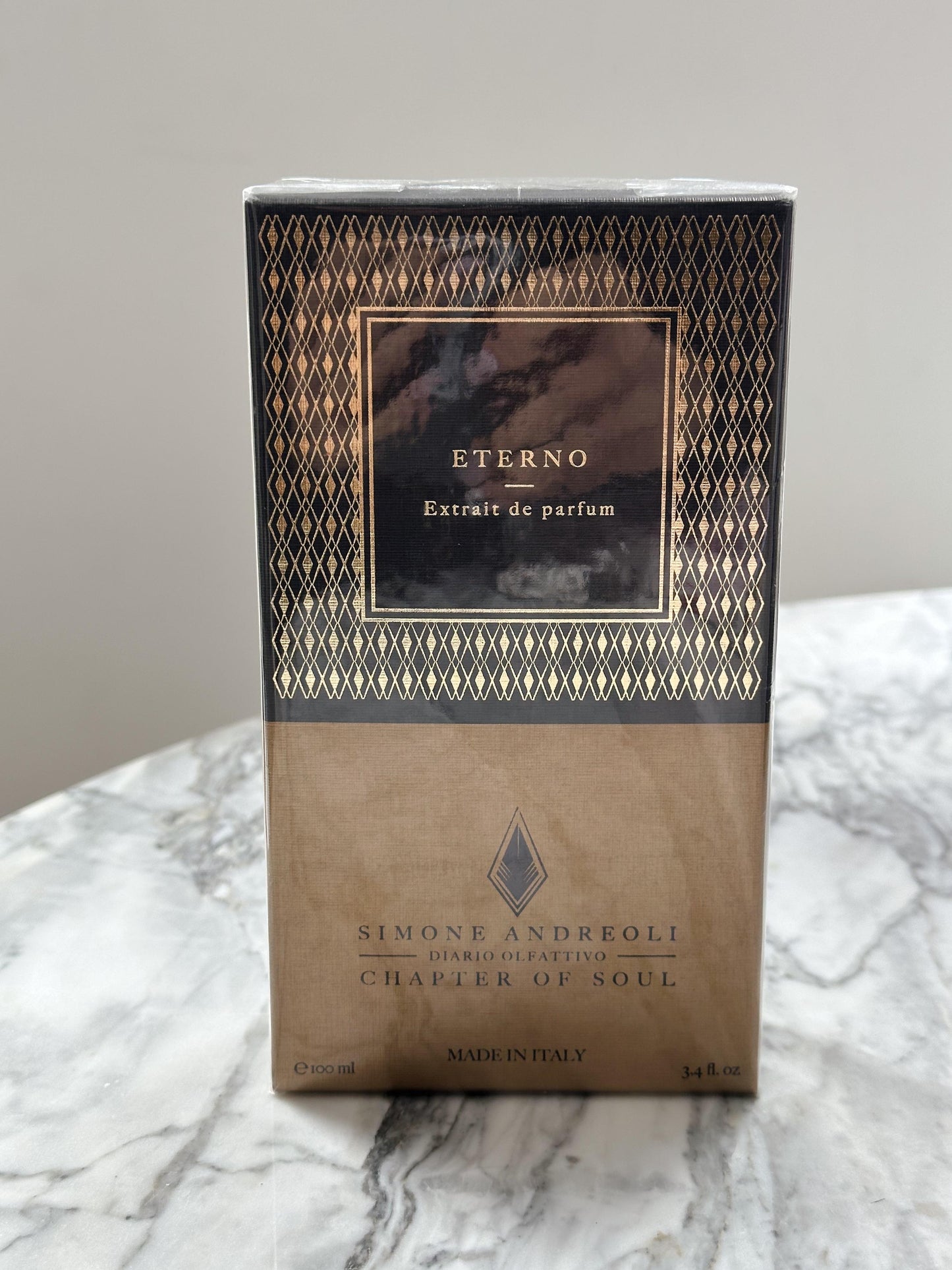 SIMONE ANDREOLI
Eterno Parfum 100ml
Unisex Woody Perfume