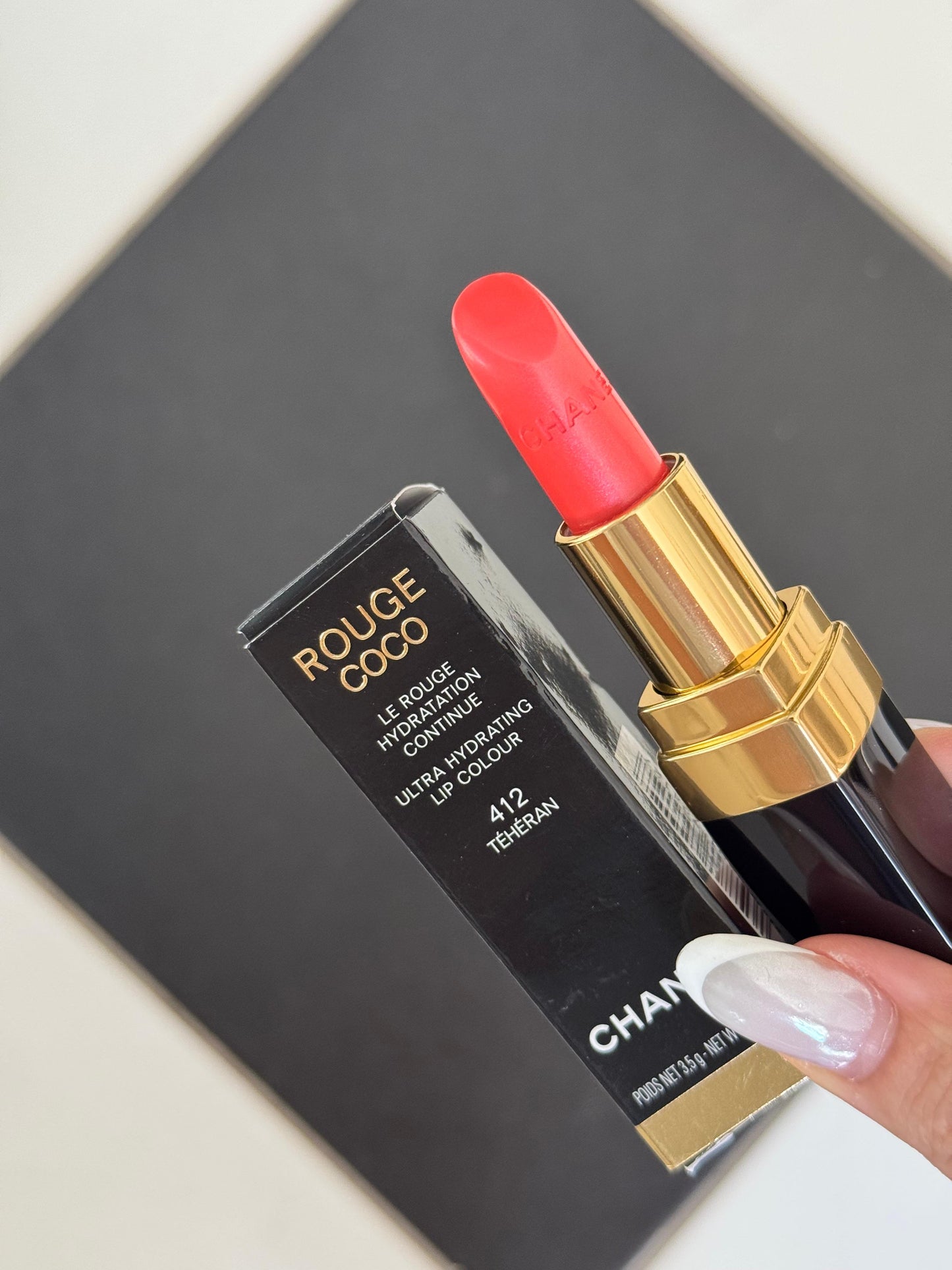 CHANEL Rouge Coco (412)
Ultra Hydrating Lipstick