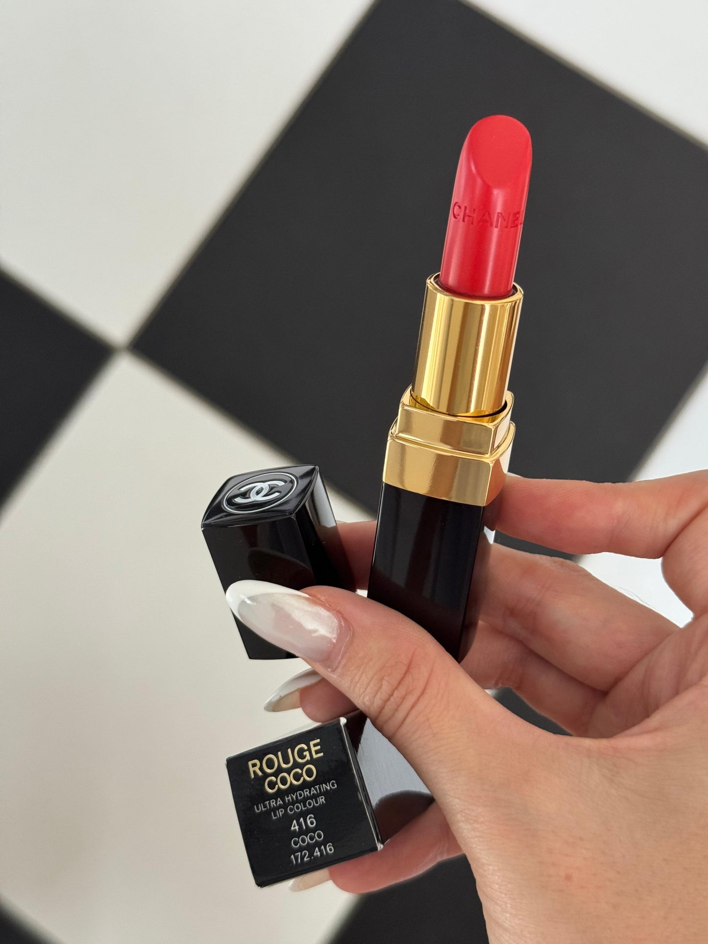 CHANEL Rouge Coco (416)
Ultra Hydrating Lipstick