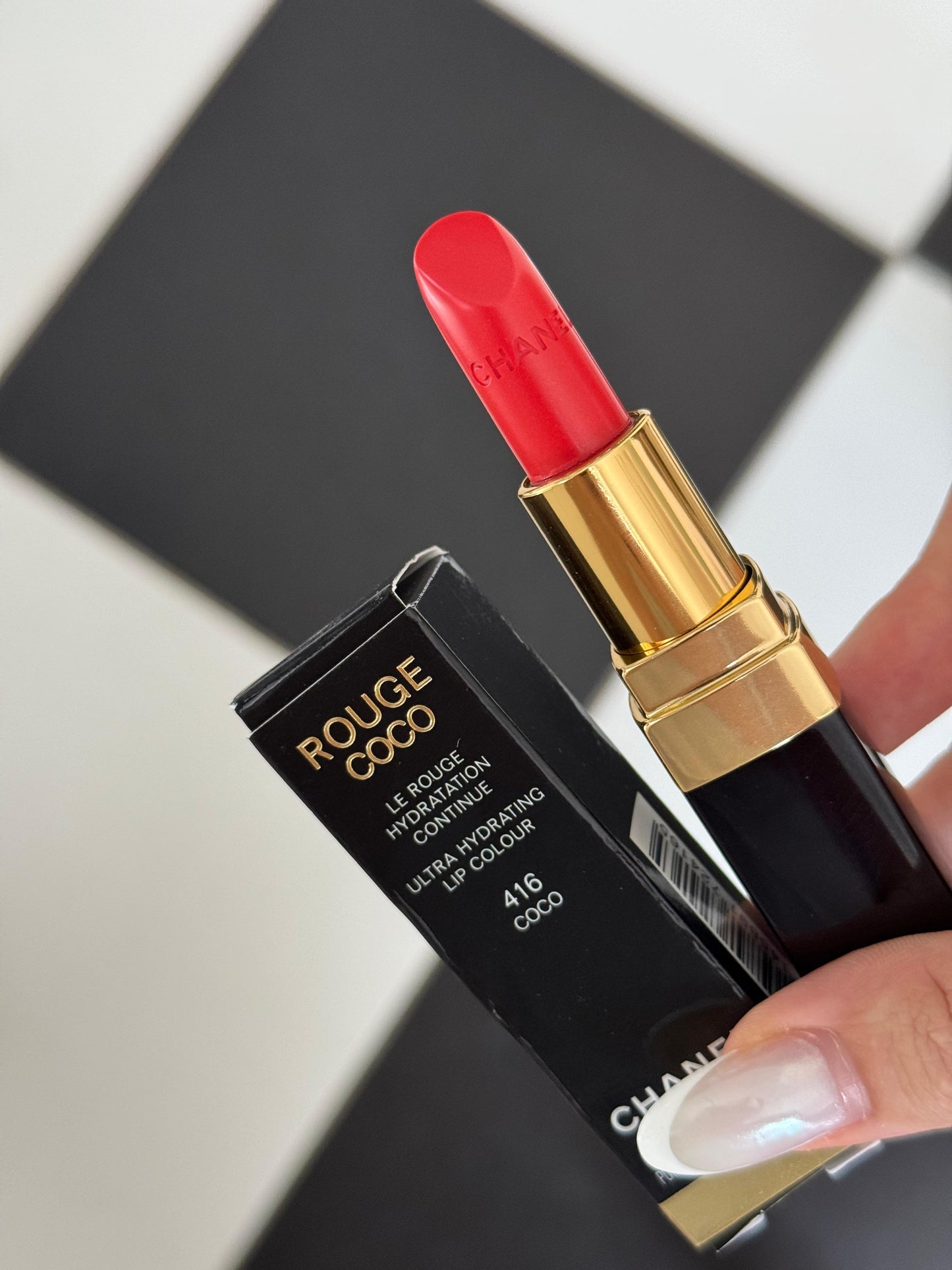 CHANEL Rouge Coco (416)
Ultra Hydrating Lipstick