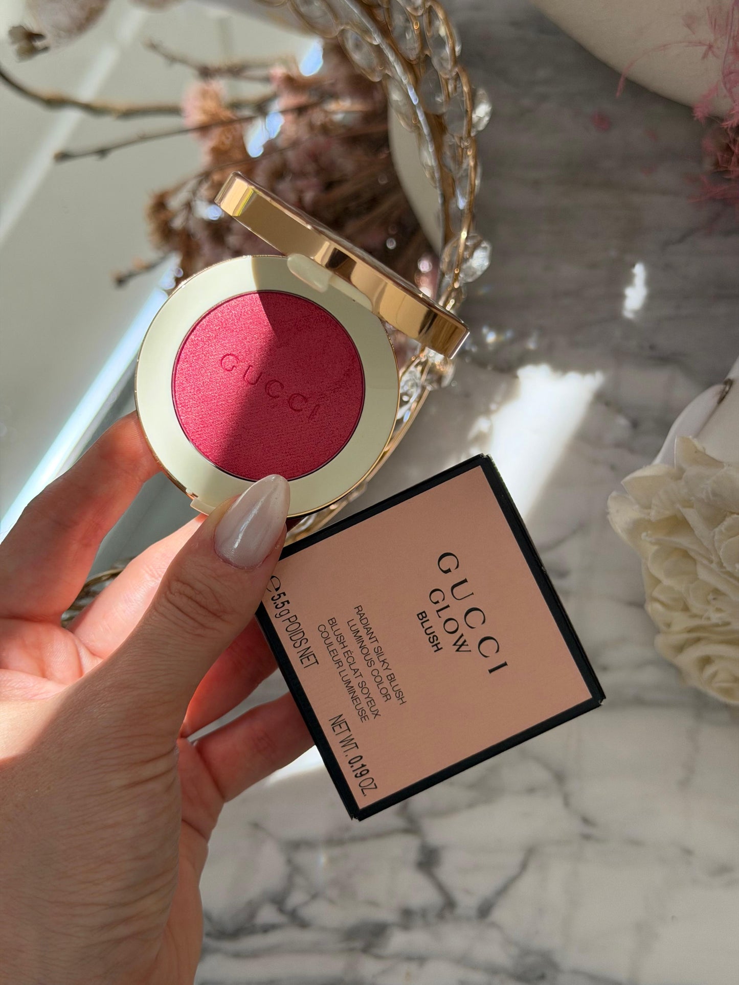 GUCCI Glow Blush (04)
Radiant Silky Luminous Color