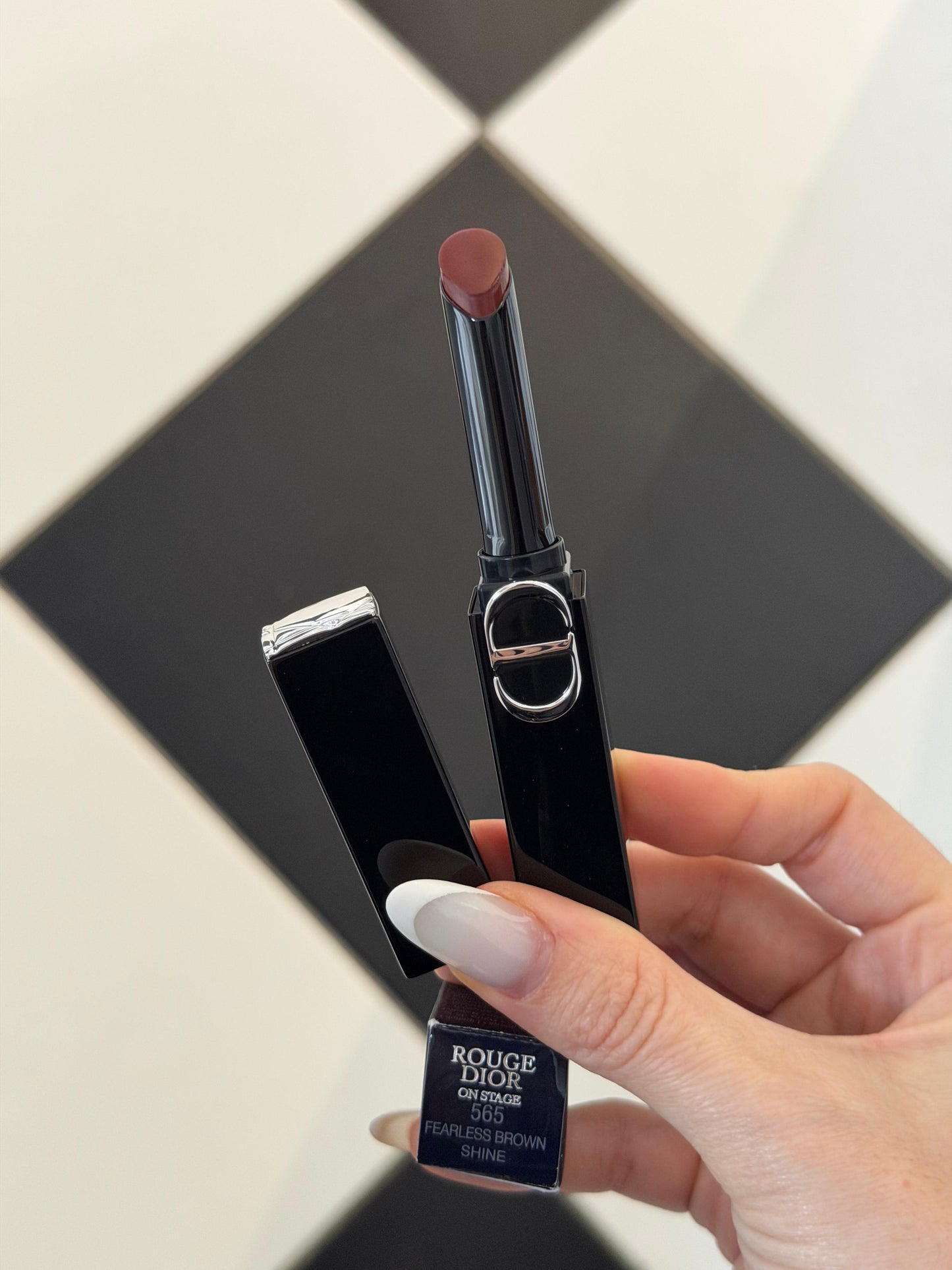 DIOR On Stage Coated Shine Lipstick (565) - Ultra Wear, Intense Comfort