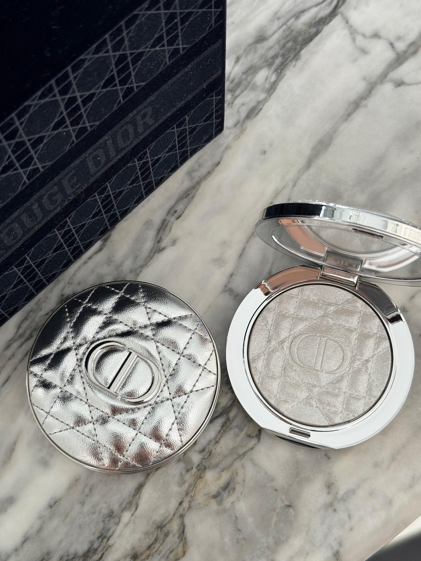 DIOR Forever Glow Luminizer - Illuminating Powder For Face (06)