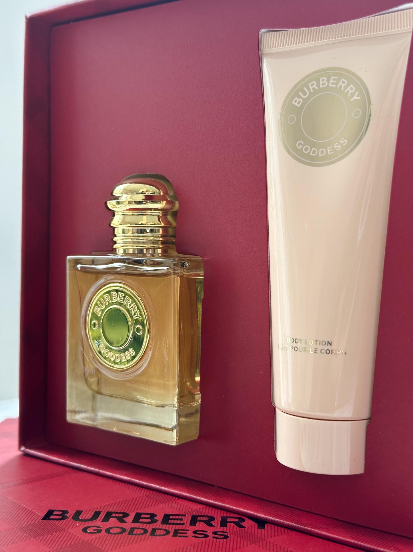 BURBERRY
Goddess Eau De Parfum 50ml Gift Set