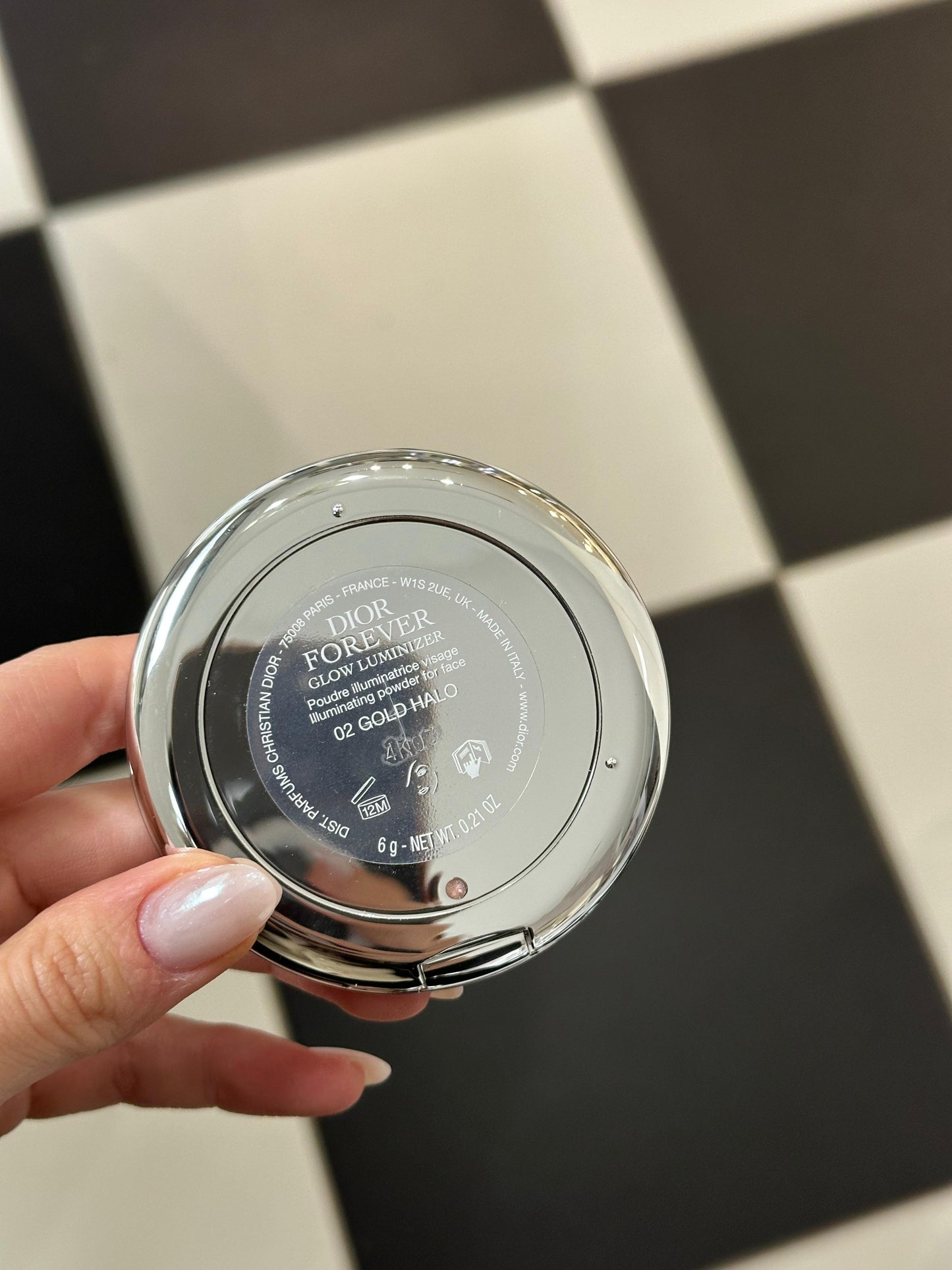 DIOR Forever Glow Luminizer - Illuminating Powder For Face (02)