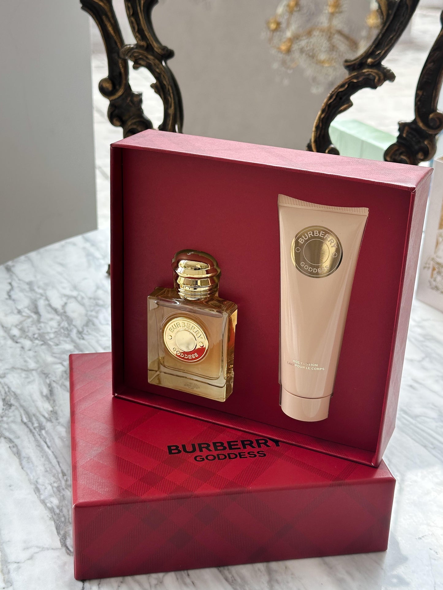 BURBERRY
Goddess Eau De Parfum 50ml Gift Set