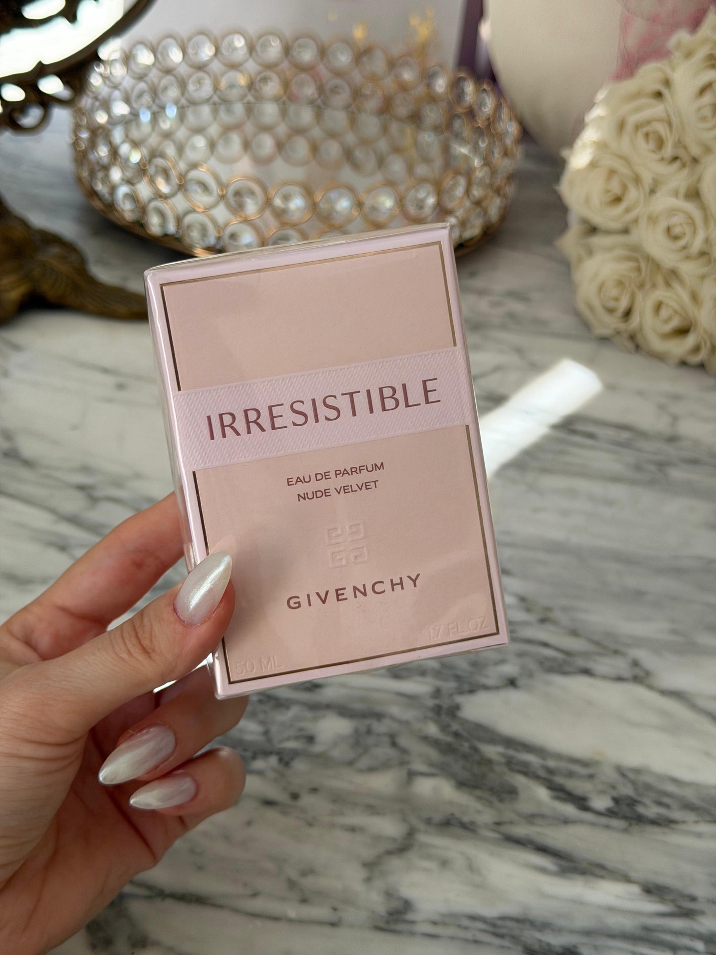 GIVENCHY Irresistible Nude Velvet
Eau de Parfum
Floral, Woody, Musky