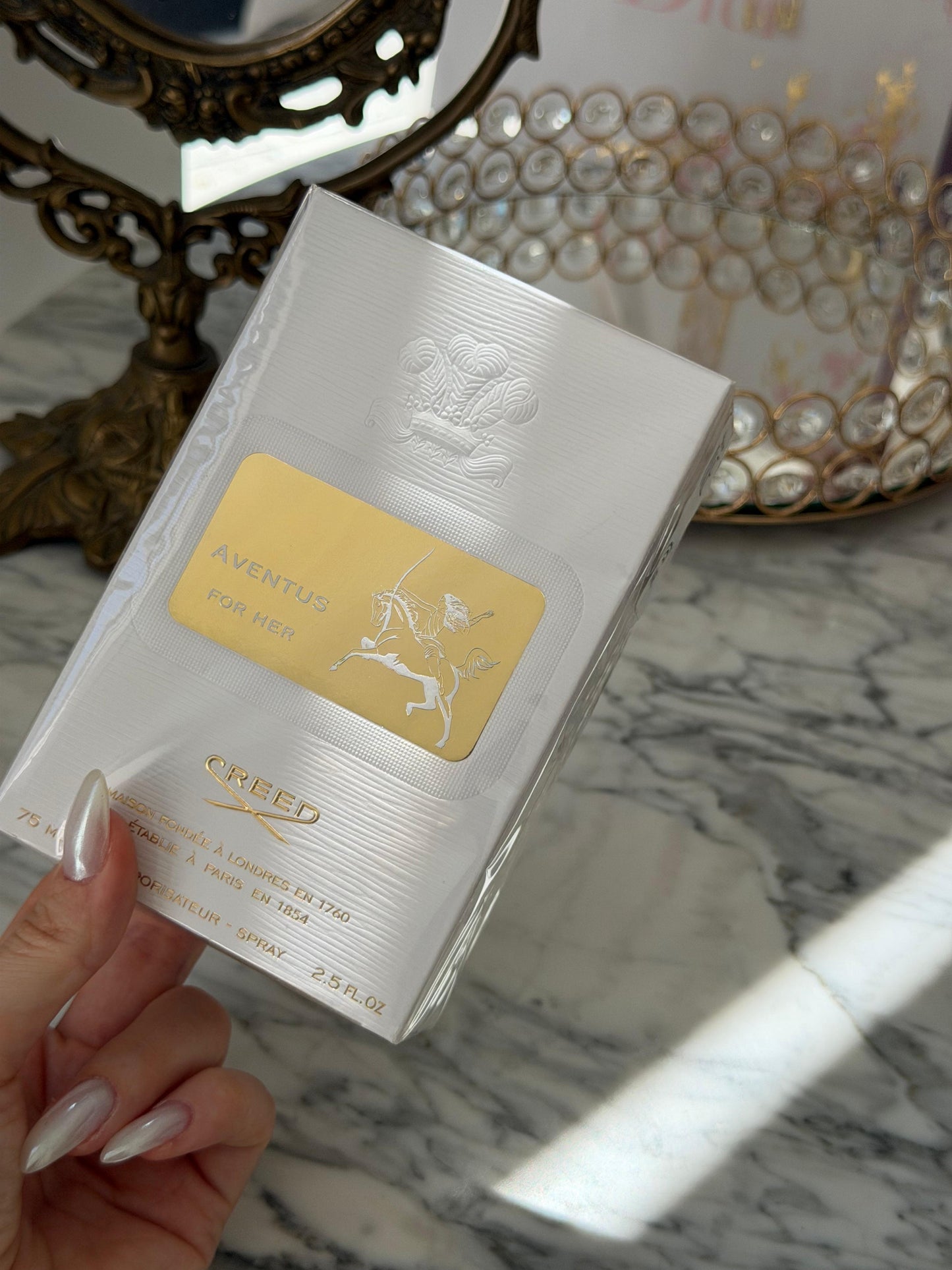 CREED Aventus For Her Eau De Parfum
Woody Fresh, Crisp, Fruity & Floral