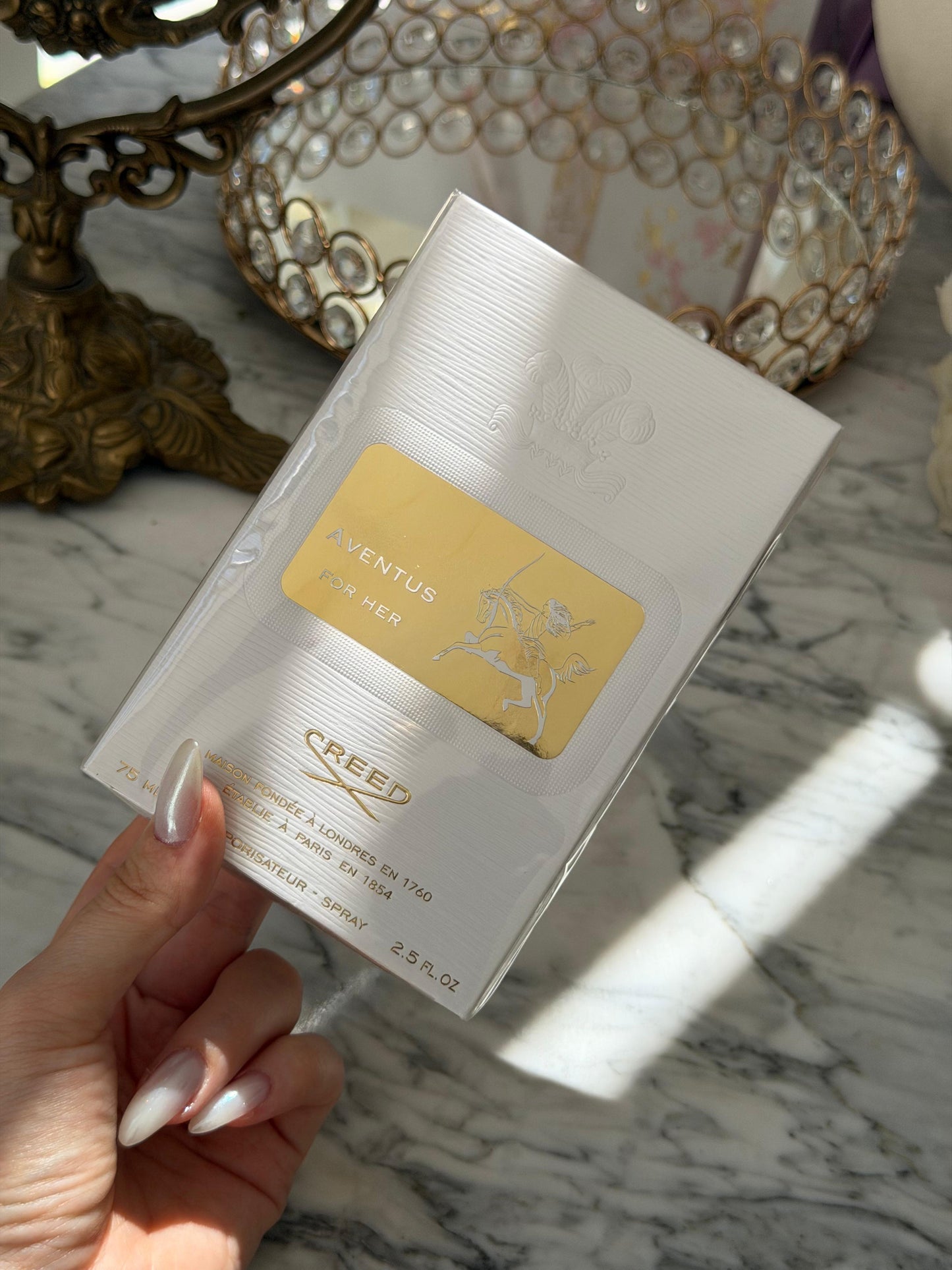 CREED Aventus For Her Eau De Parfum
Woody Fresh, Crisp, Fruity & Floral