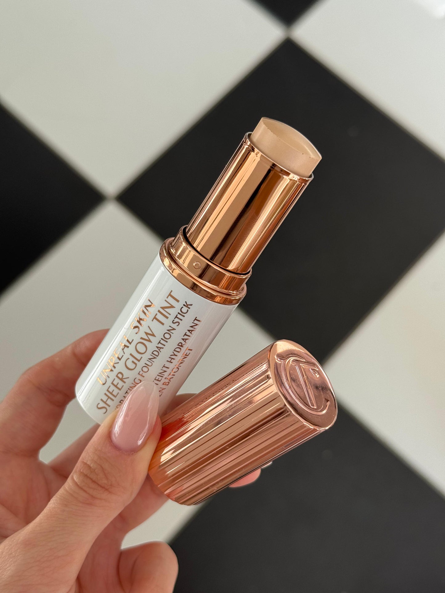 CHARLOTTE TILBURY Unreal Skin Sheer Glow Tint - Hydrating Foundation Stick