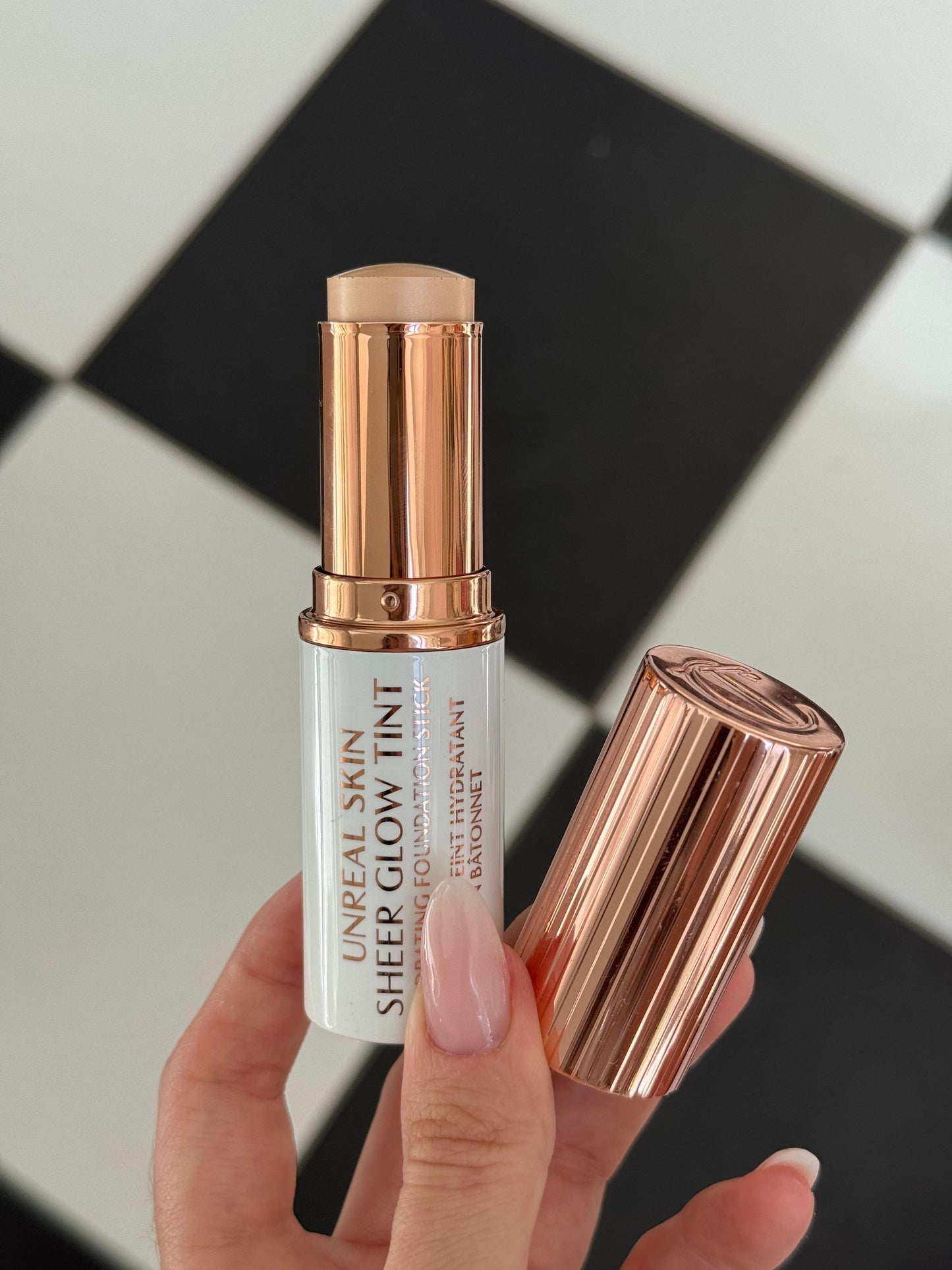 CHARLOTTE TILBURY Unreal Skin Sheer Glow Tint - Hydrating Foundation Stick