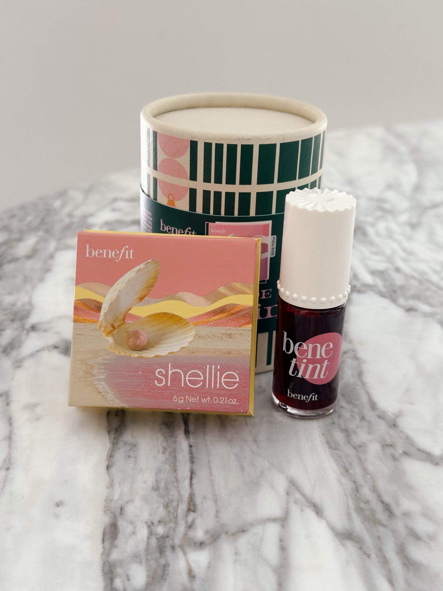 BENEFIT Mistletoe Blushin' Benetint And SHellie Blush Set