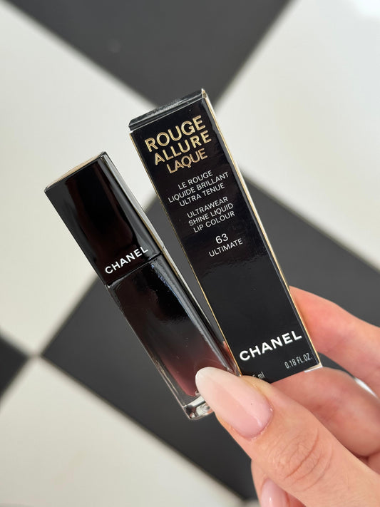 CHANEL Rouge Allure Laque (63)
Ultrawear Shine Liquid Lipstick