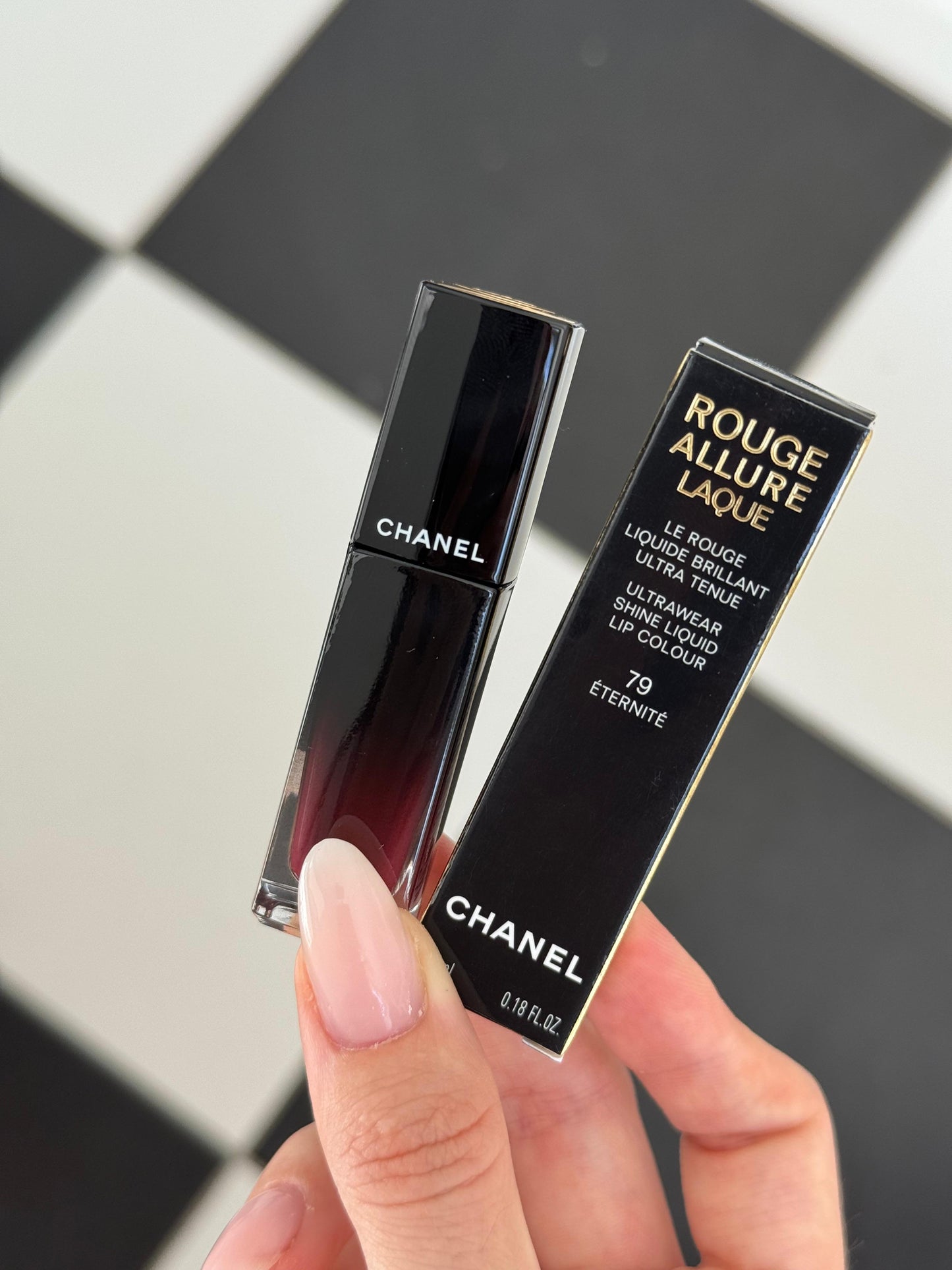 CHANEL Rouge Allure Laque (79)
Ultrawear Shine Liquid Lipstick