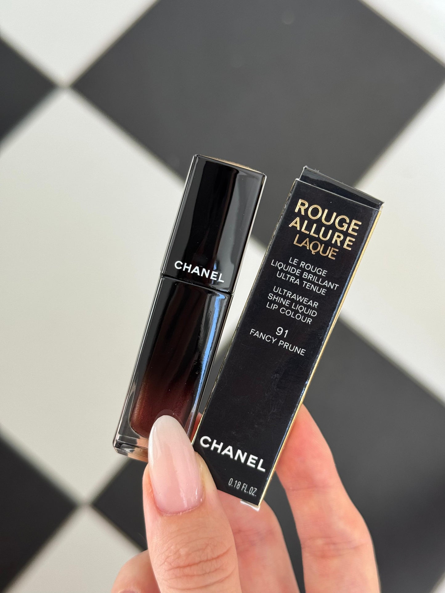 CHANEL Rouge Allure Laque (91)
Ultrawear Shine Liquid Lipstick