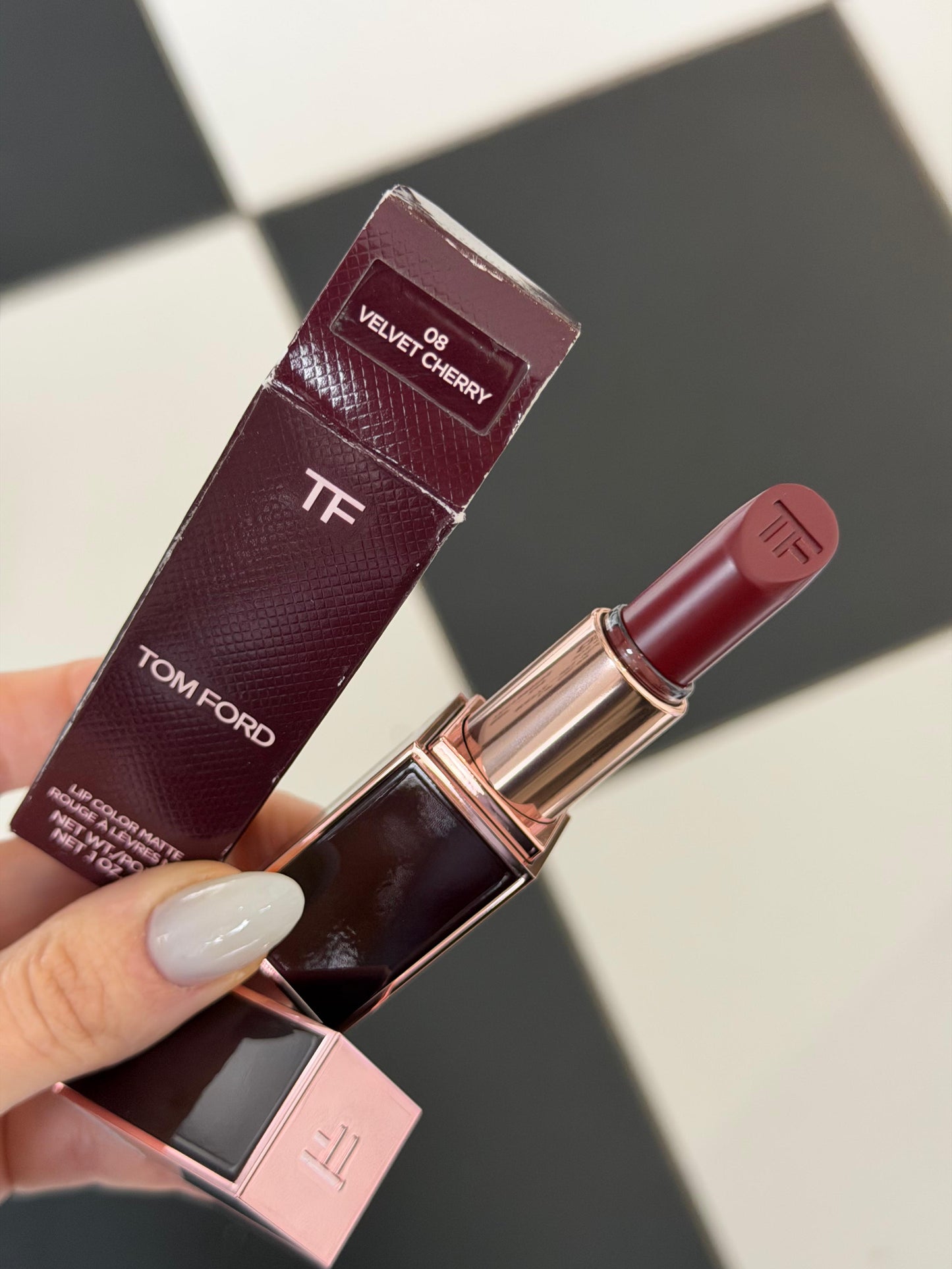 TOM FORD Lip Color Matte - Full Coverage, Velvet Lipstick (08 Cherry Cherry)