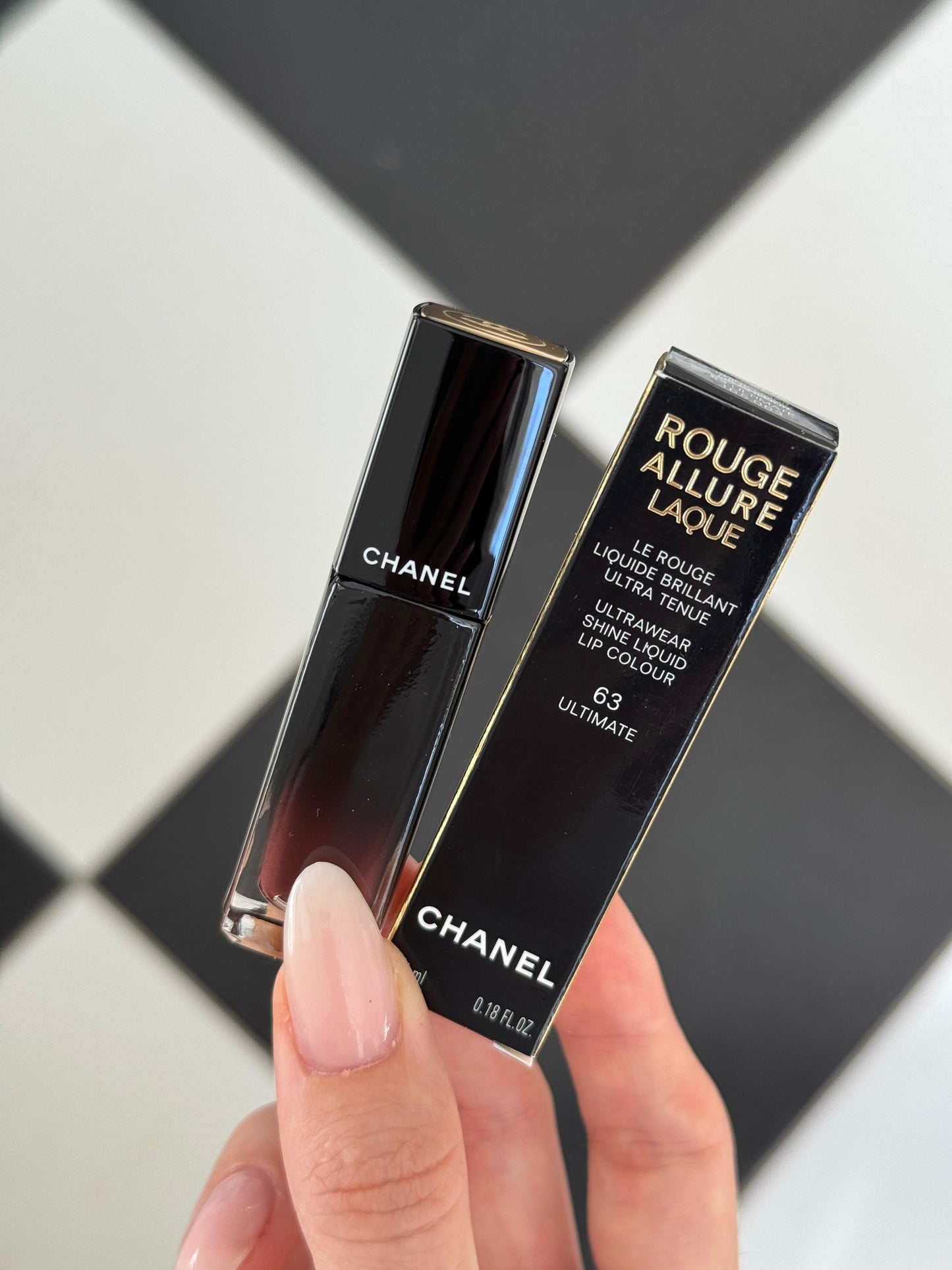 CHANEL Rouge Allure Laque (63)
Ultrawear Shine Liquid Lipstick