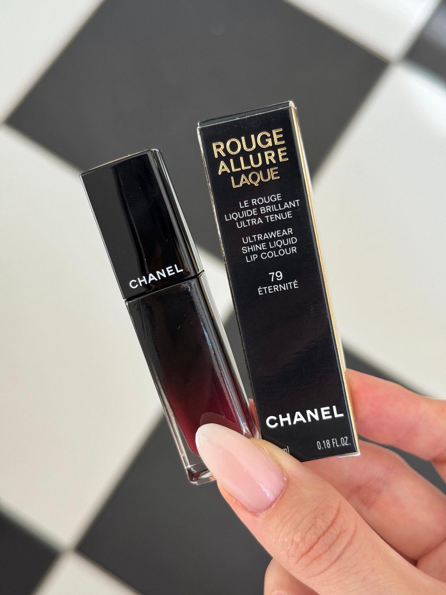 CHANEL Rouge Allure Laque (79)
Ultrawear Shine Liquid Lipstick