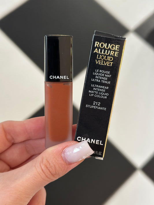 CHANEL Rouge Allure Liquid Velvet (212) - Ultrawear Intense Matte Liquid Lipstick