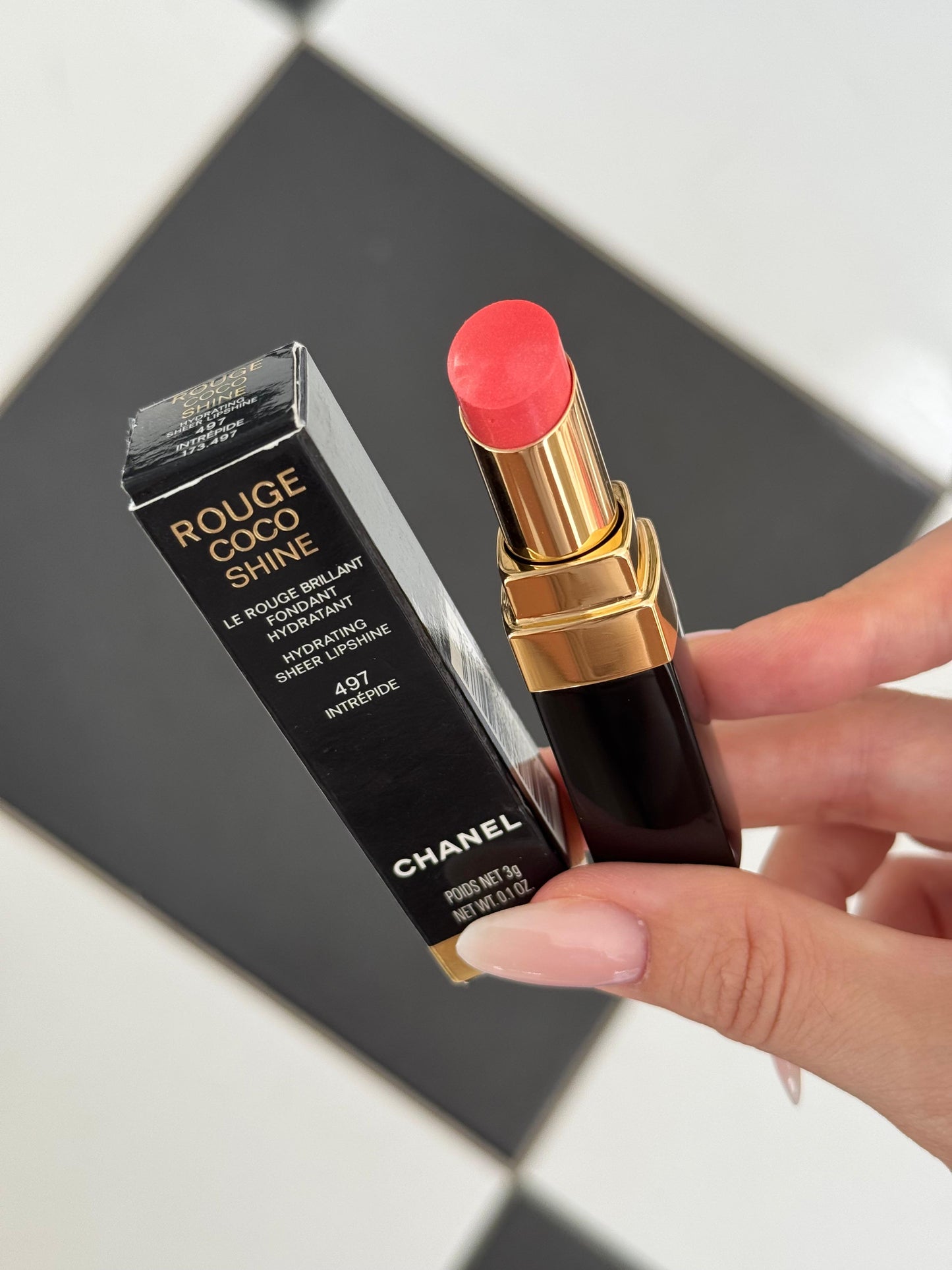 CHANEL
Rouge Coco Shine Hydrating Sheer Lipstick (497)