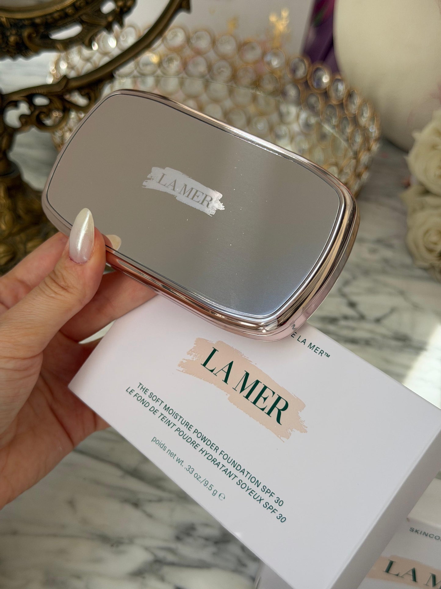 LA MER The Soft Moisture Powder Foundation SPF30 (43 Caramel)