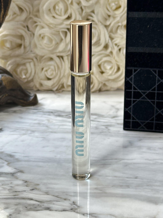 MIU MIU
Eau De Parfum Travel Size - Roller Pen
